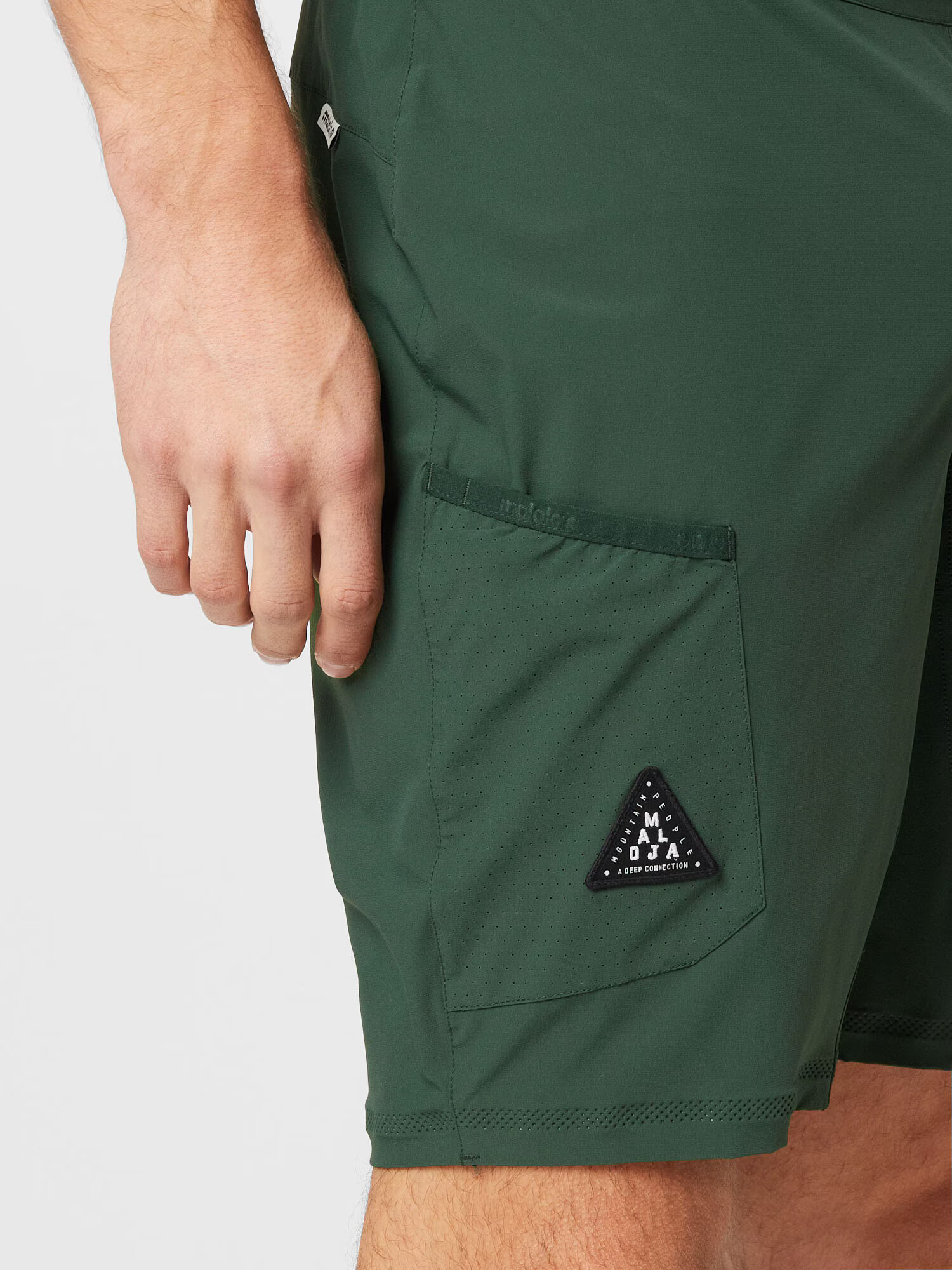 Maloja Pantaloni sport 'Stagias' verde pin - Pled.ro