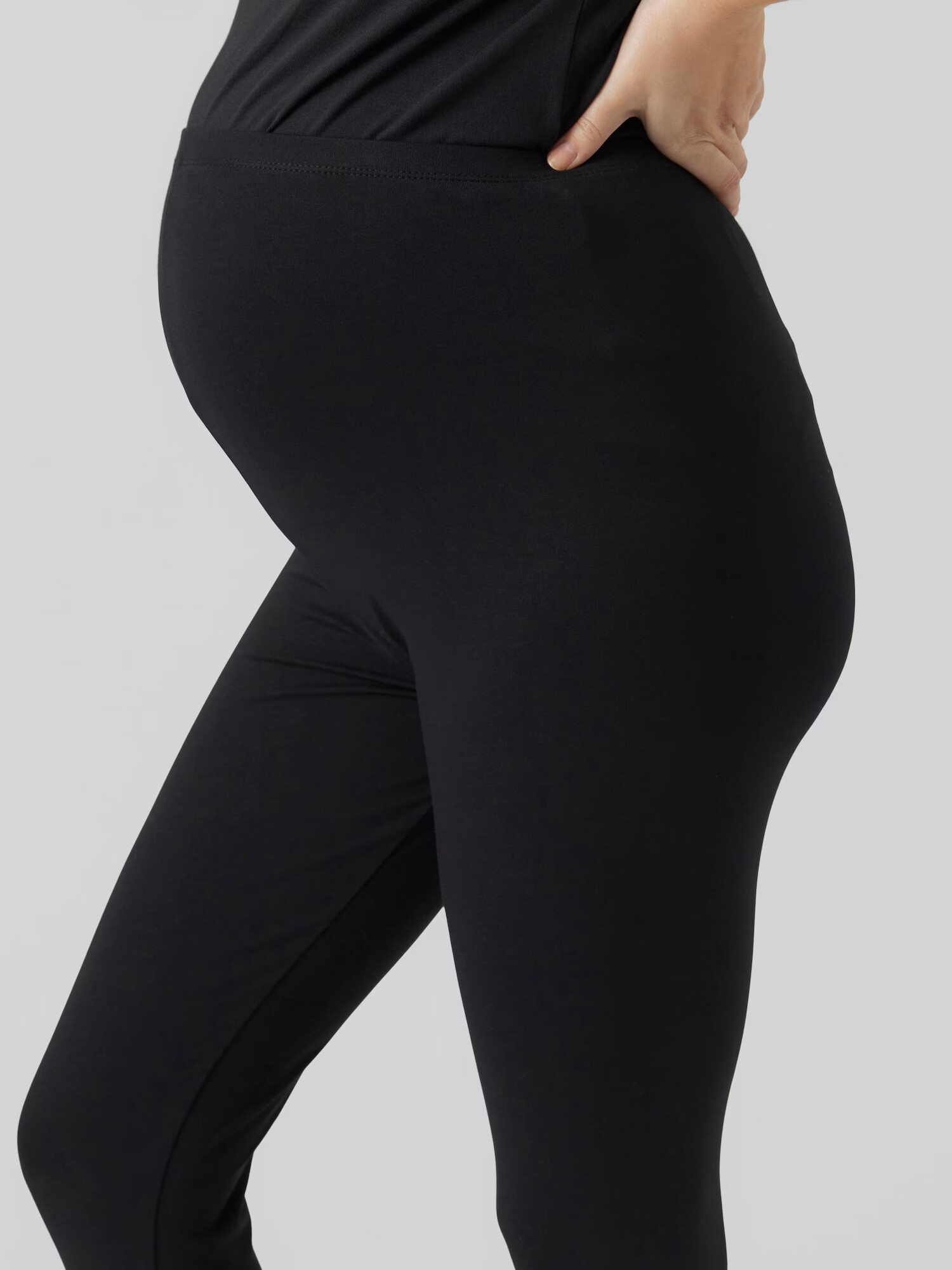 MAMALICIOUS Leggings 'Julienne' maro deschis / negru - Pled.ro