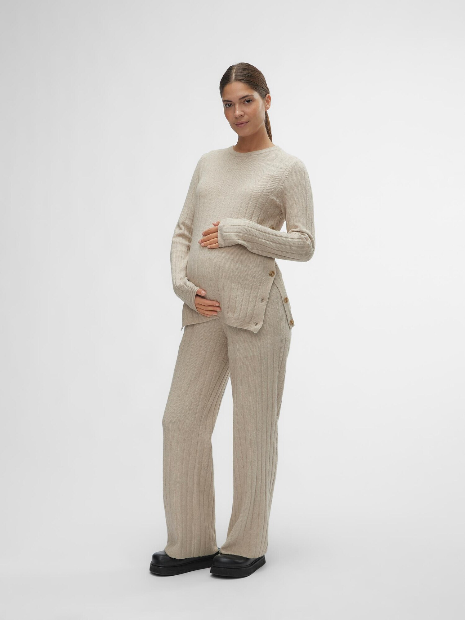 MAMALICIOUS Pantaloni 'ANA' crem - Pled.ro