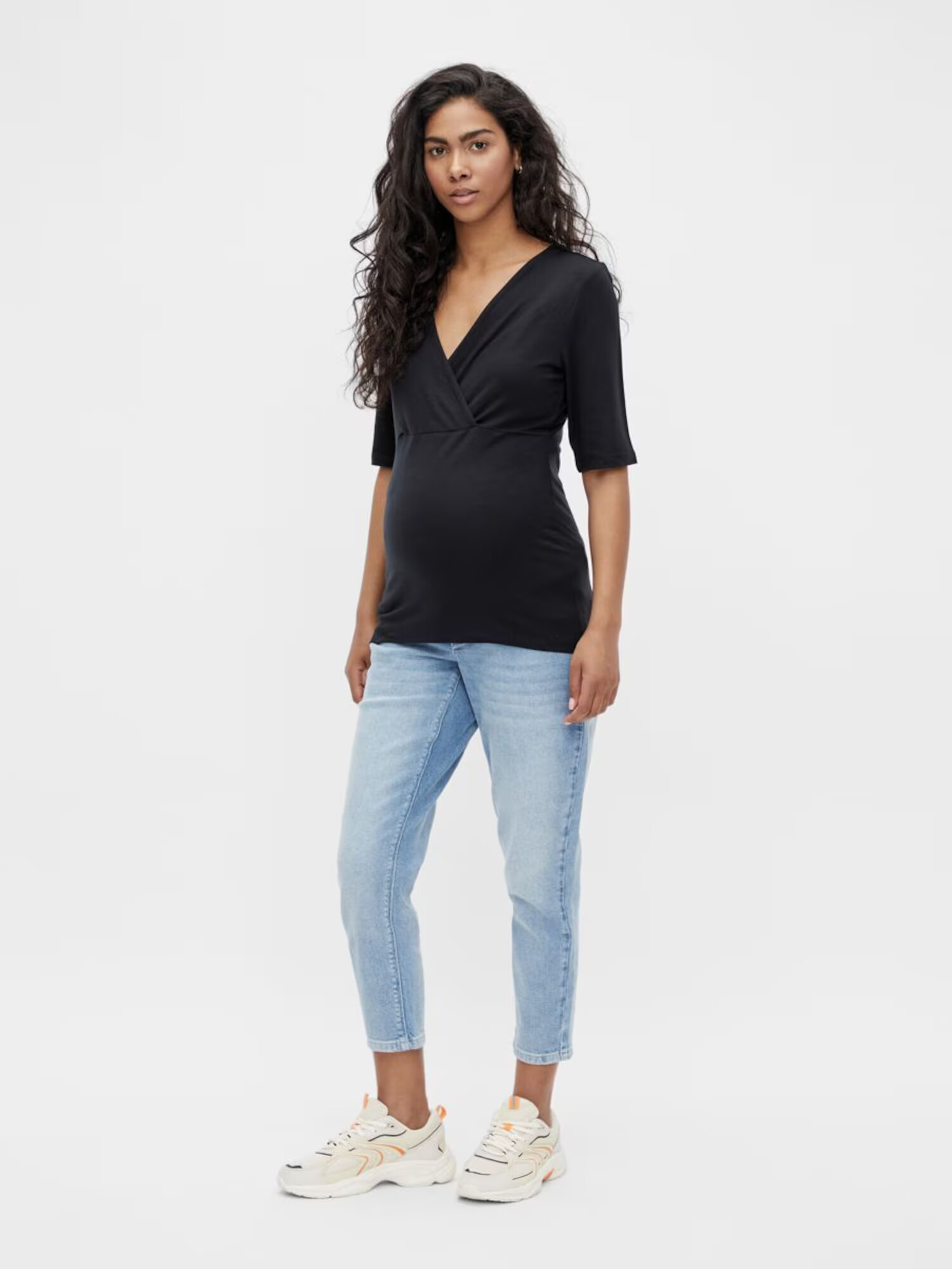 MAMALICIOUS Tricou 'Caylee Tess' negru / alb - Pled.ro