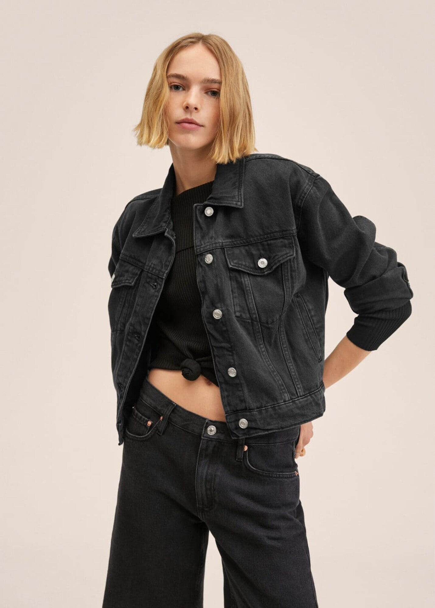 MANGO Geacă de primăvară-toamnă 'Mom80' negru denim - Pled.ro