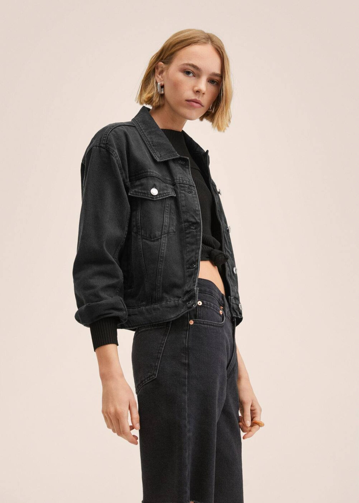 MANGO Geacă de primăvară-toamnă 'Mom80' negru denim - Pled.ro