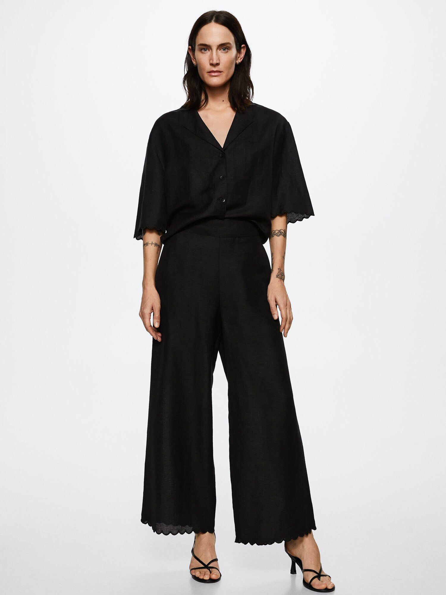 MANGO Pantaloni 'ALMOND' negru - Pled.ro