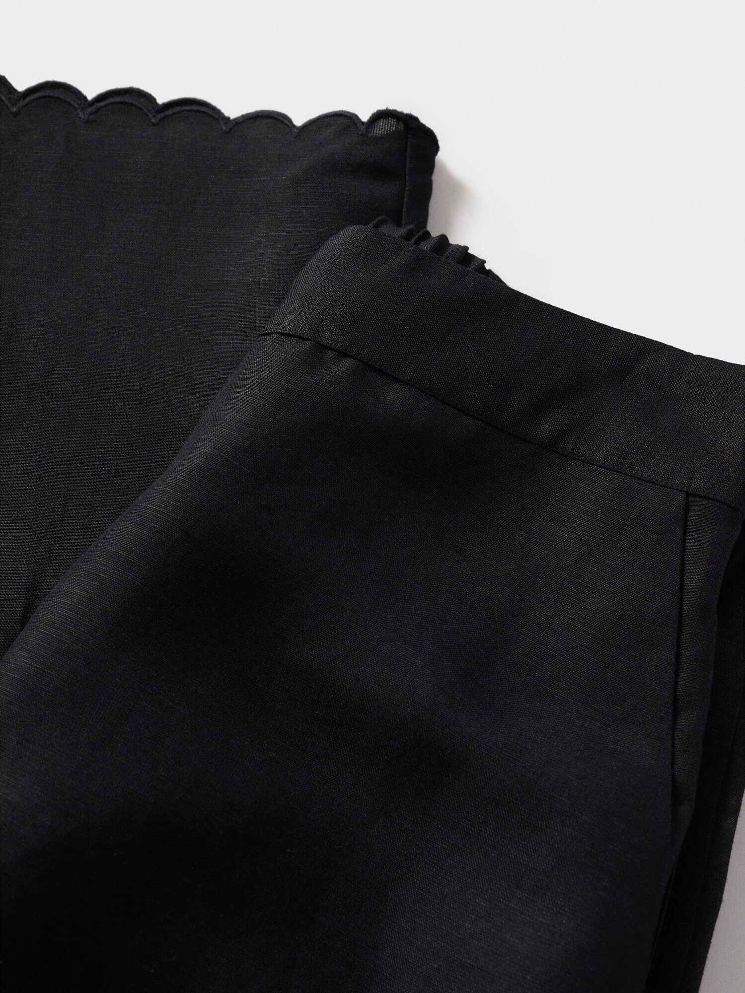 MANGO Pantaloni 'ALMOND' negru - Pled.ro