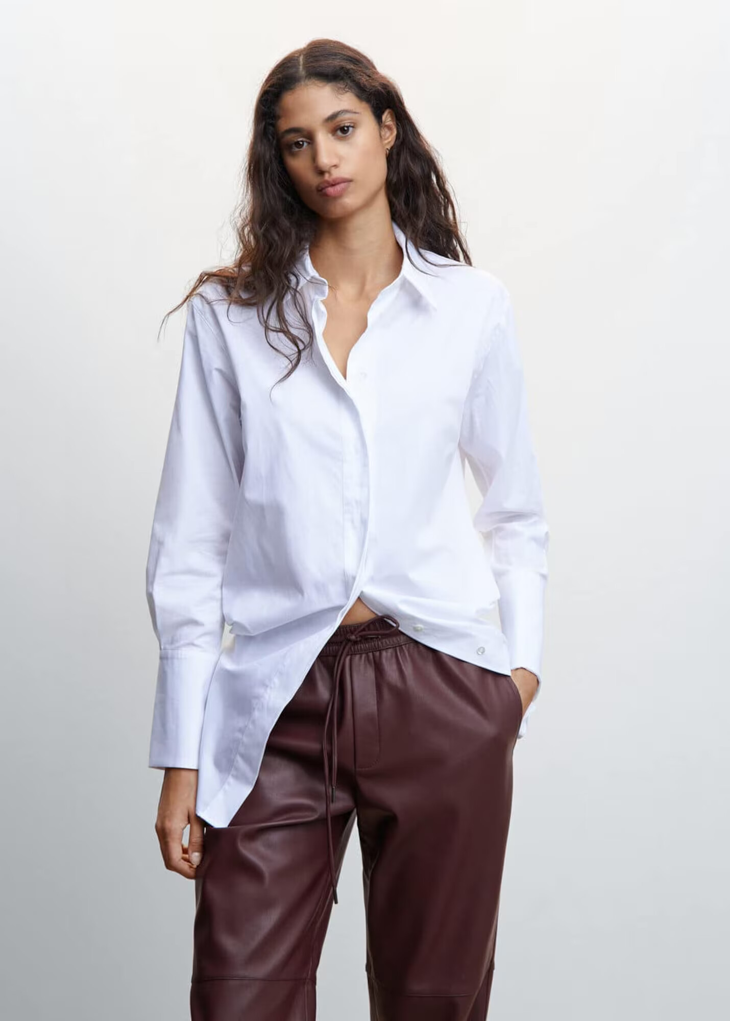 MANGO Pantaloni 'Apple' roșu bordeaux - Pled.ro