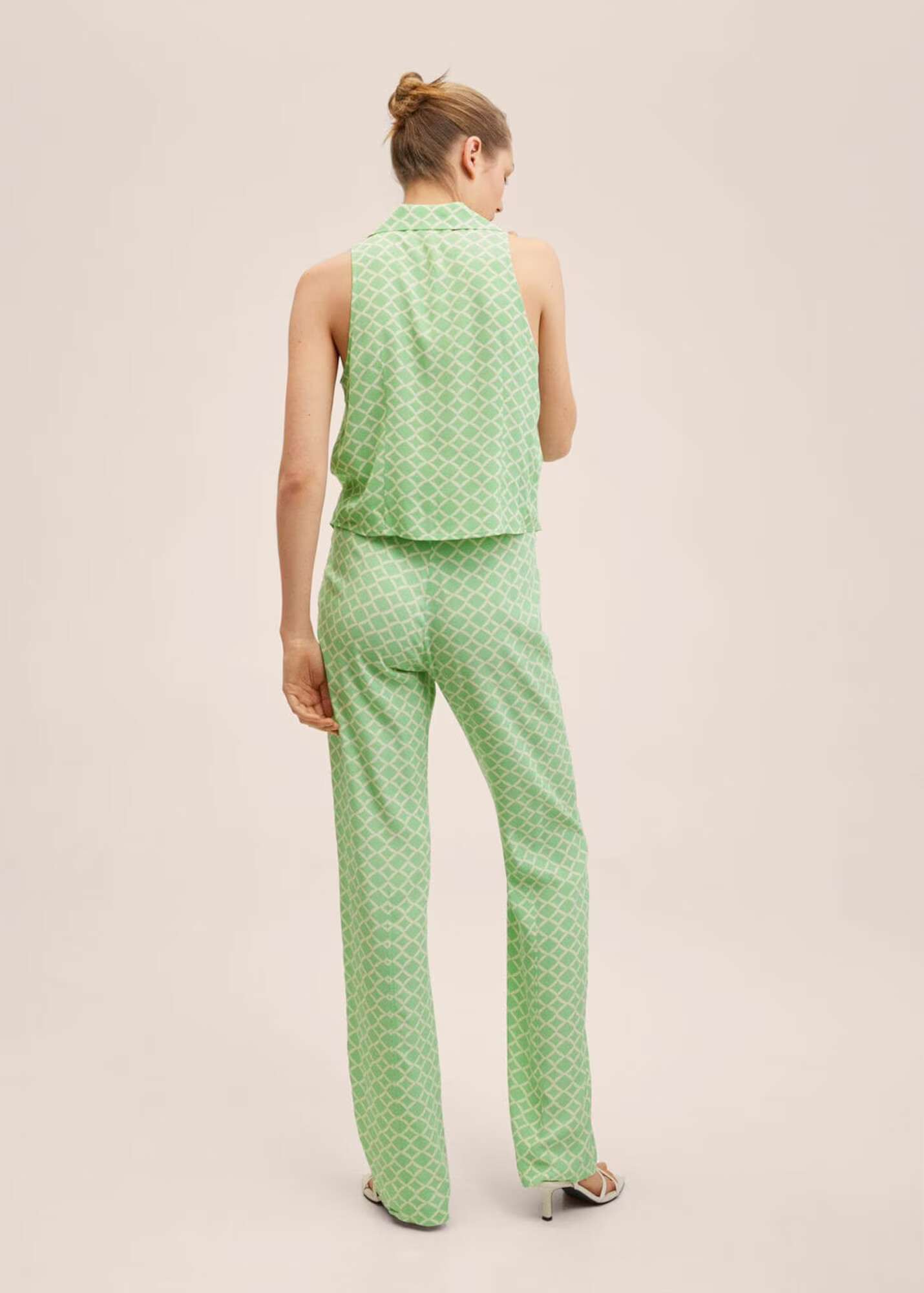 MANGO Pantaloni bej / verde pastel - Pled.ro