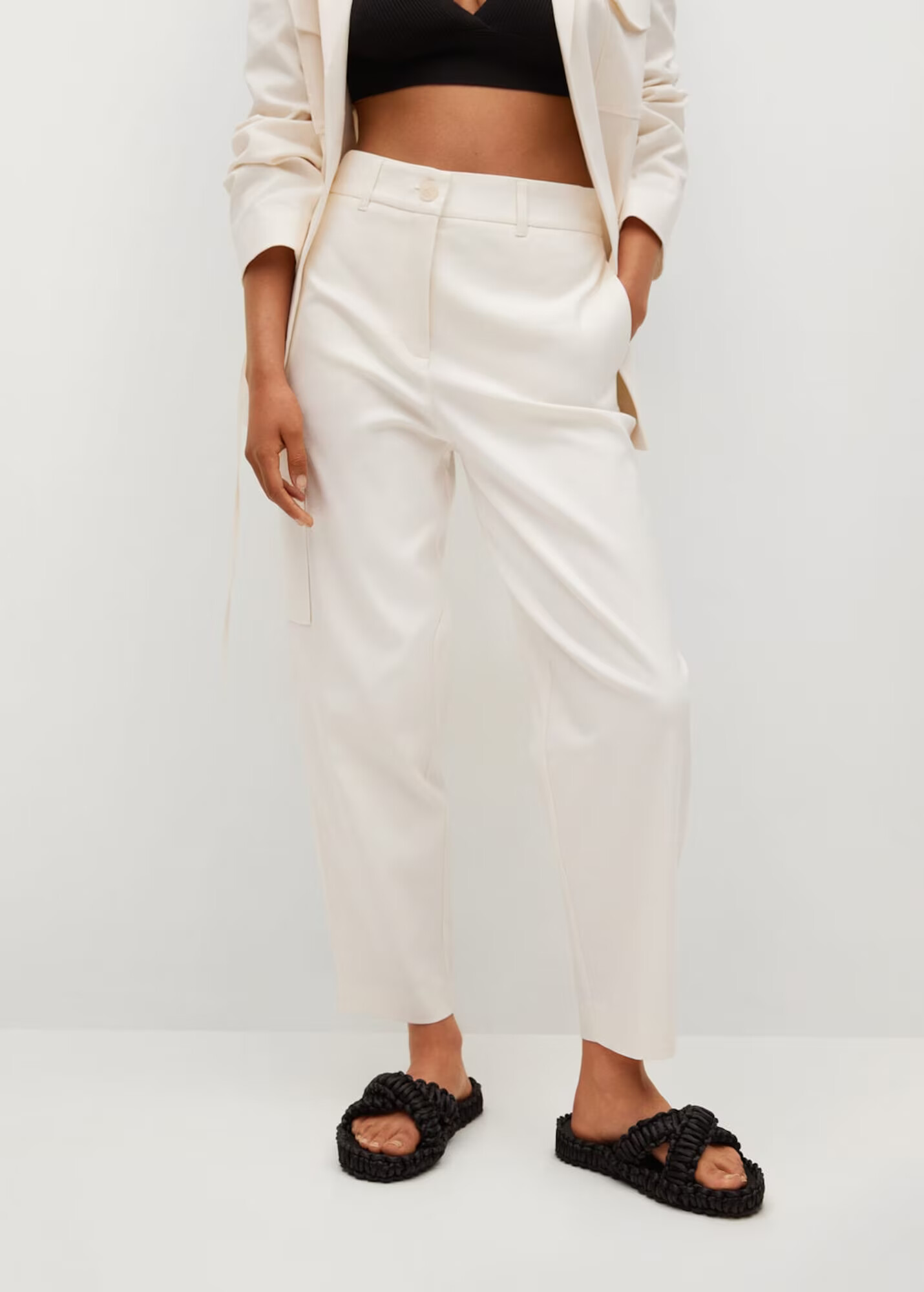 MANGO Pantaloni cu buzunare 'Blanca' bej - Pled.ro