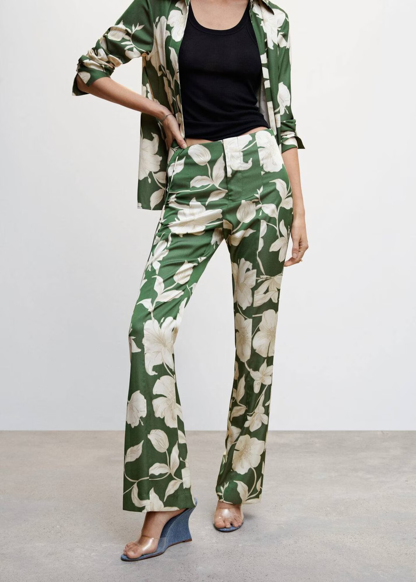 MANGO Pantaloni 'Grass' crem / bej deschis / verde - Pled.ro