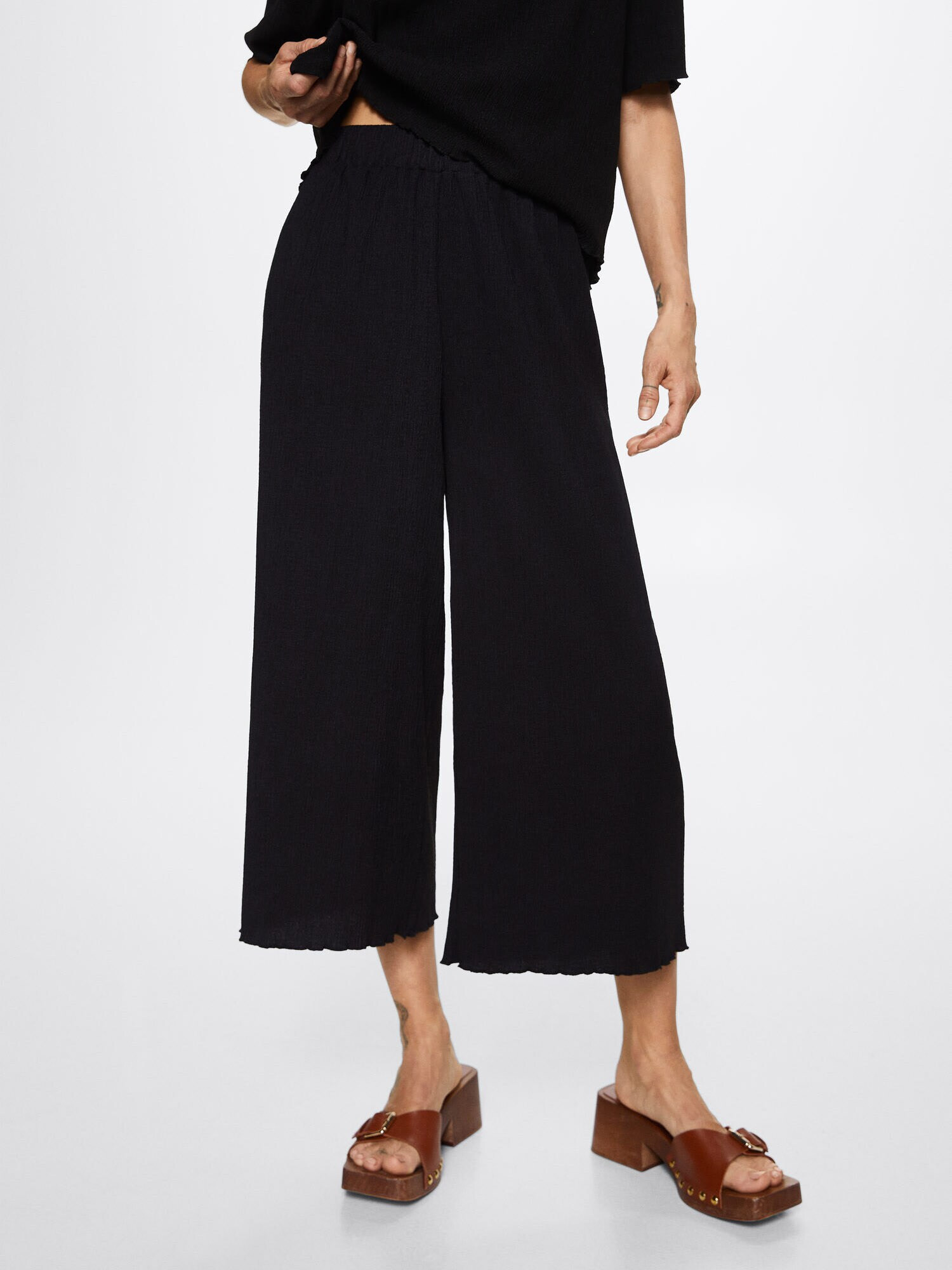 MANGO Pantaloni negru - Pled.ro