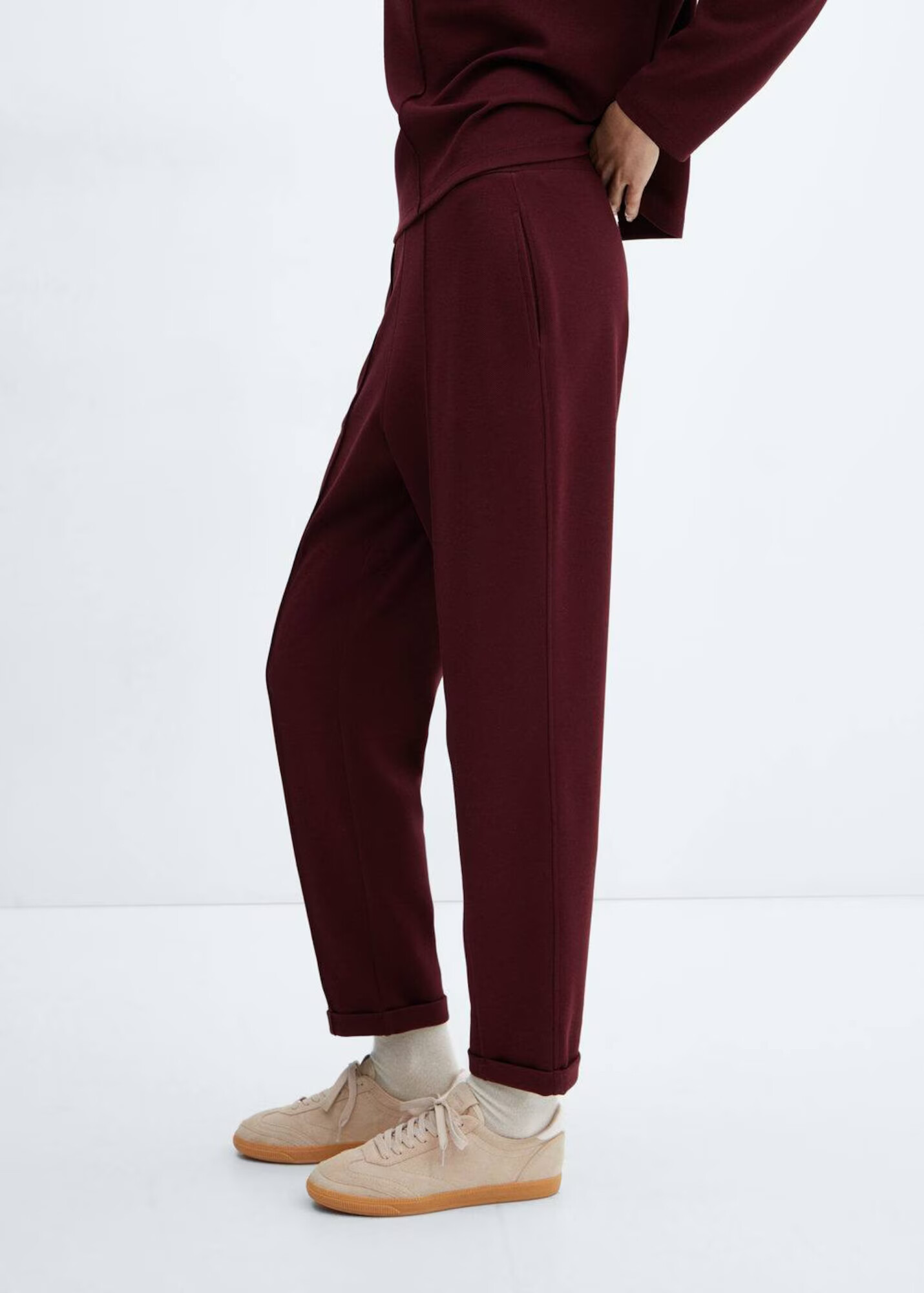 MANGO Pantaloni roșu bordeaux - Pled.ro