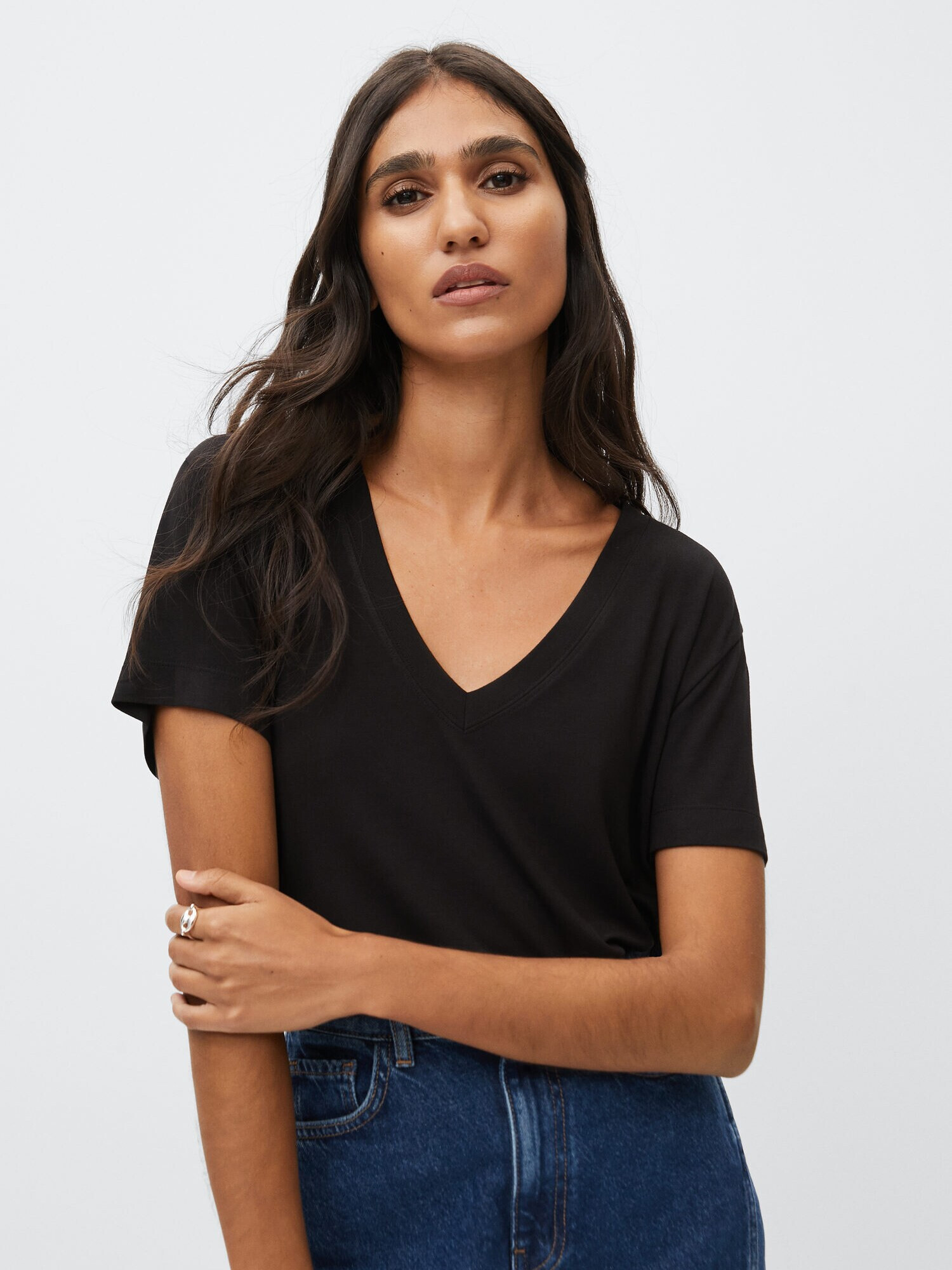 MANGO Tricou 'Vispi' negru - Pled.ro