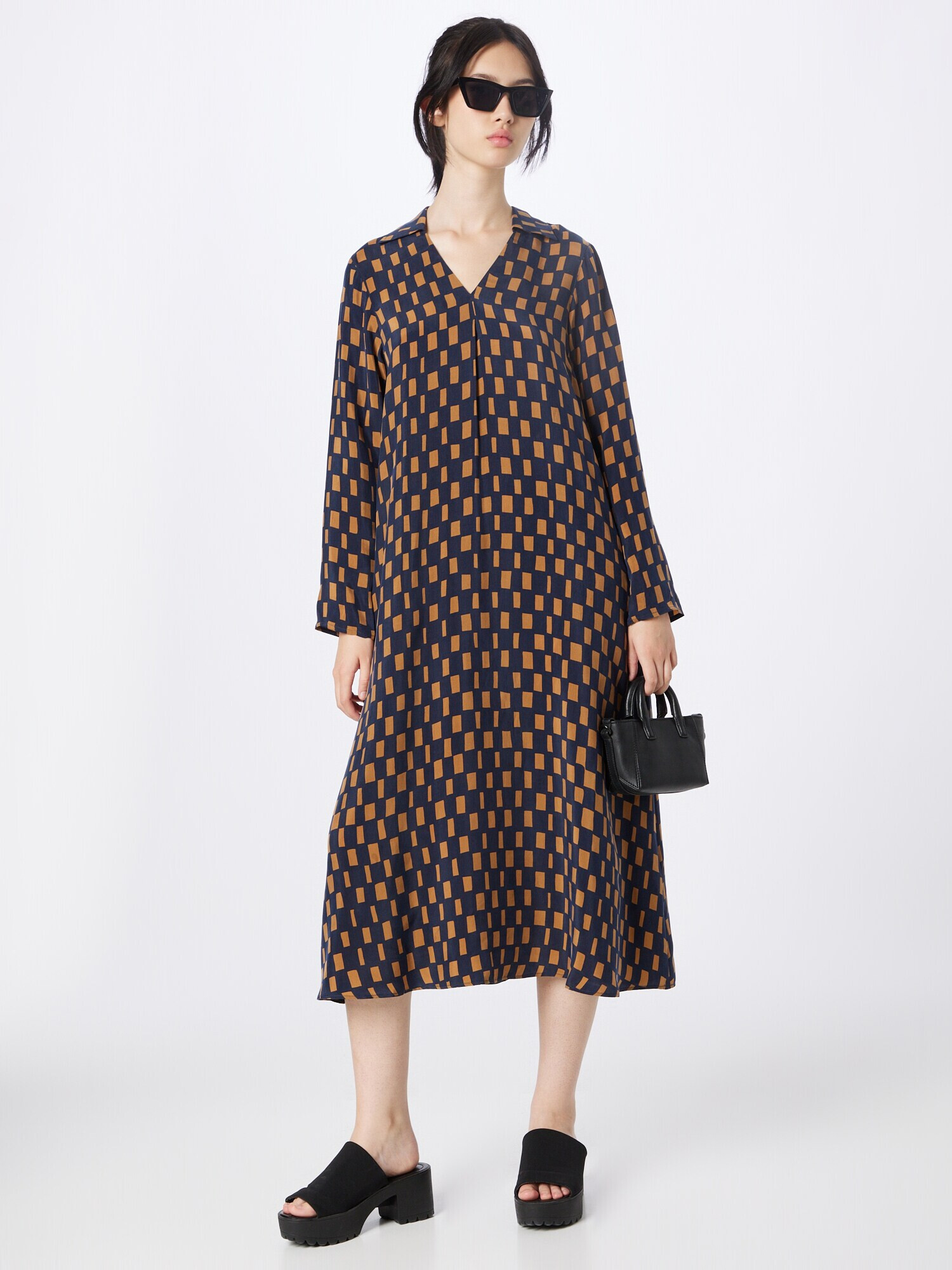 Marimekko Rochie 'Maisol Noppa' bleumarin / maro caramel - Pled.ro