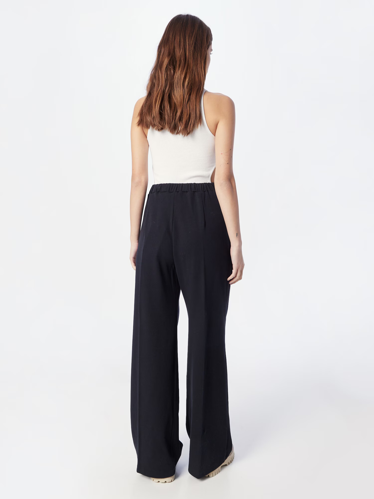 Max Mara Leisure Pantaloni cutați 'OBLARE' negru - Pled.ro