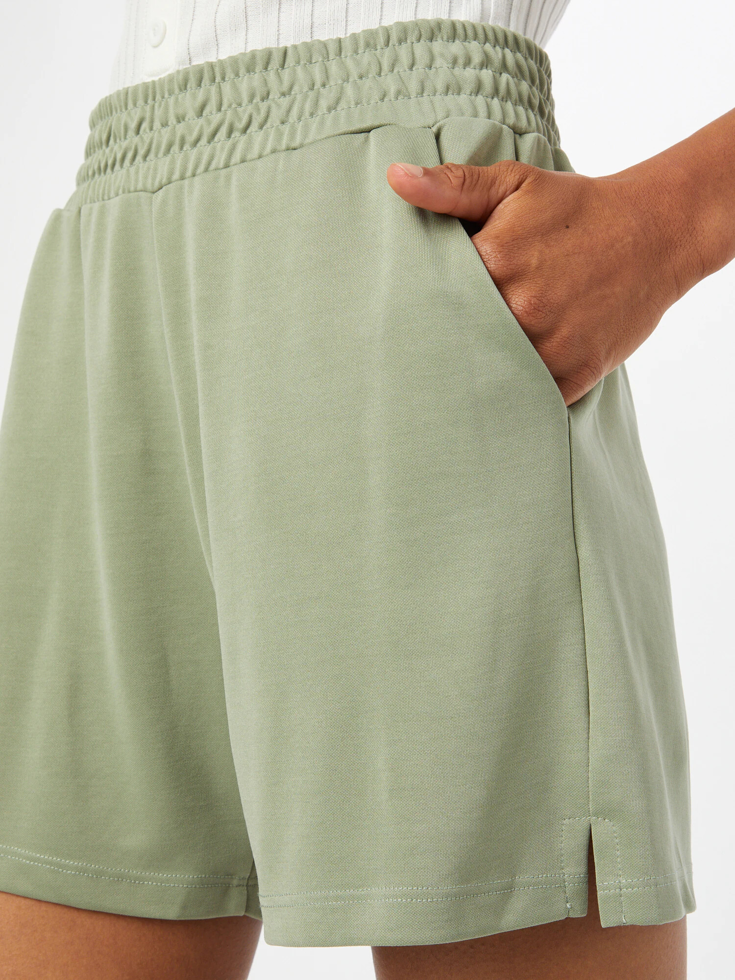 mbym Pantaloni 'Flannery' verde deschis - Pled.ro