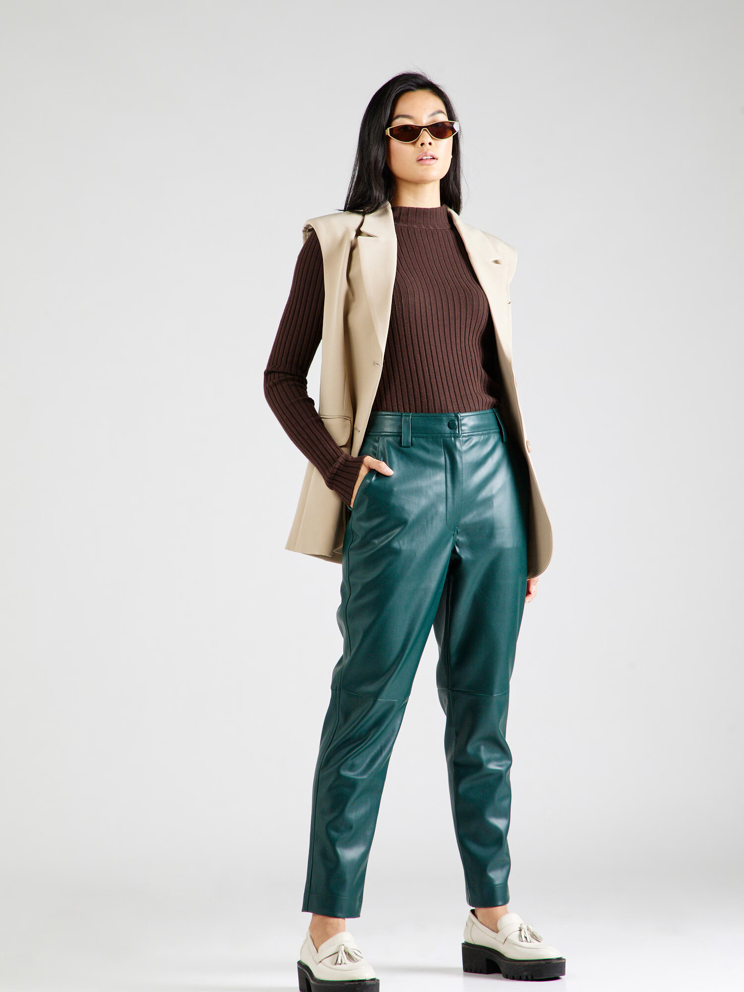 MEXX Pantaloni verde - Pled.ro