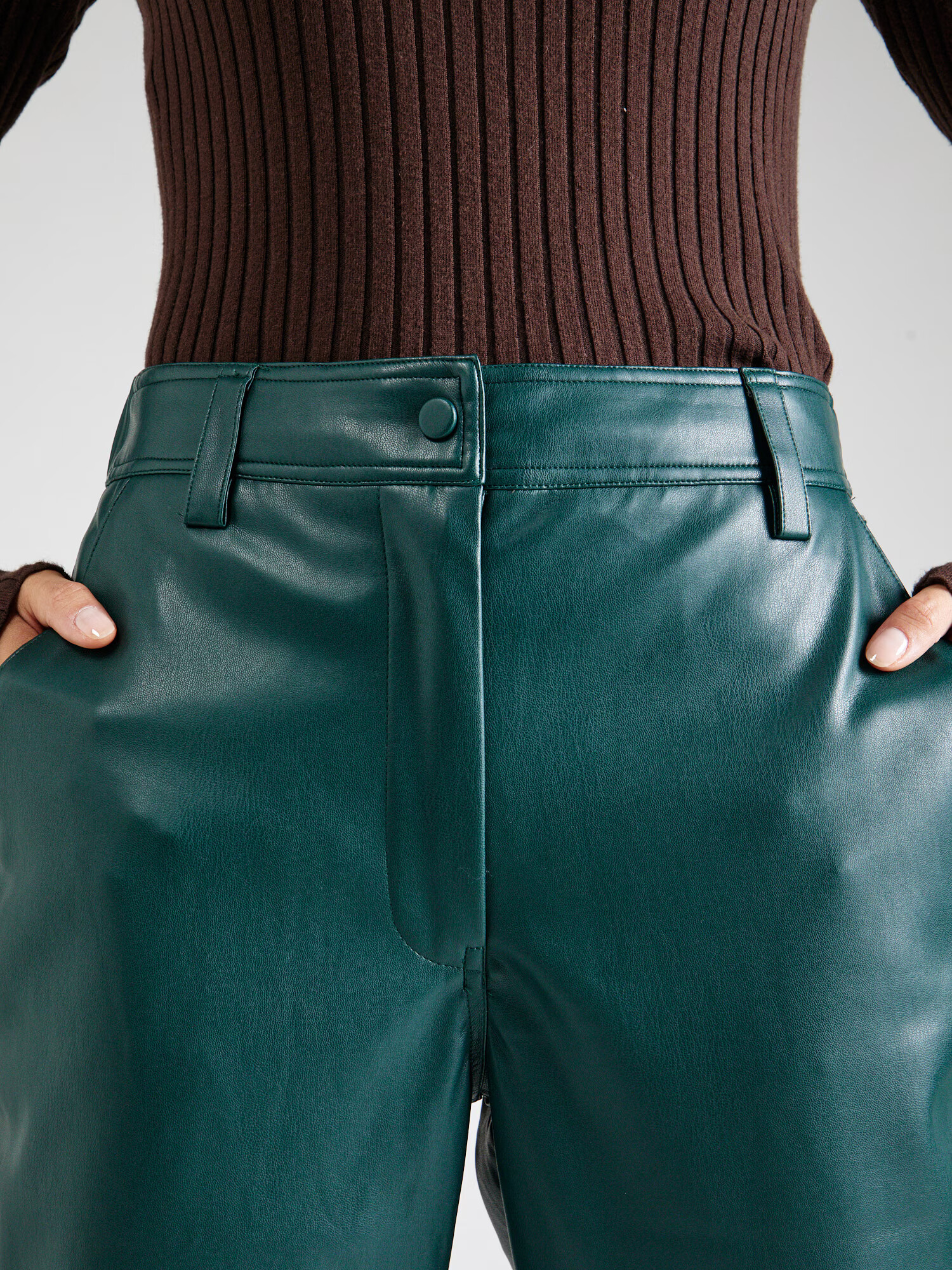 MEXX Pantaloni verde - Pled.ro