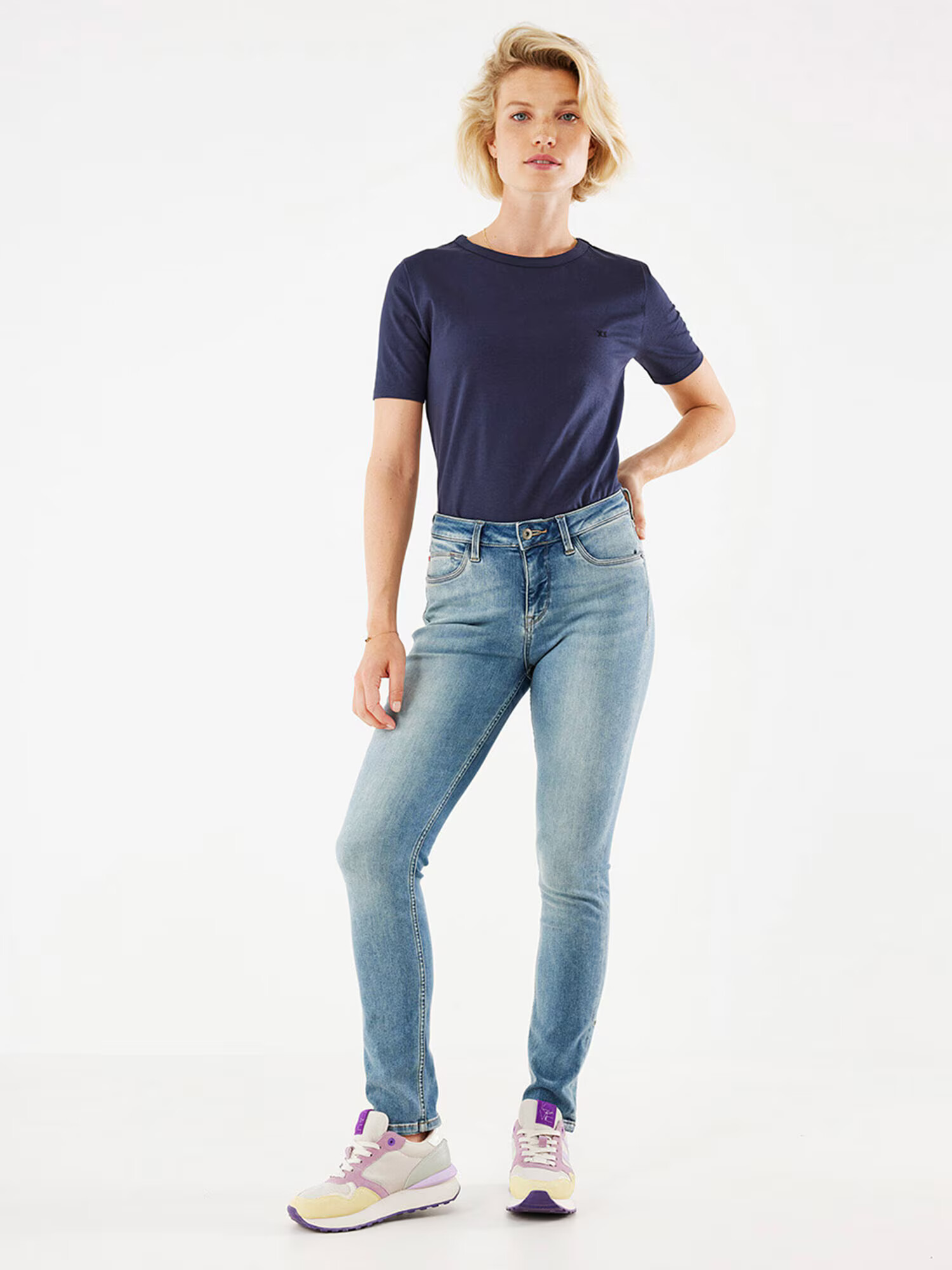 MEXX Tricou 'SARA' bleumarin - Pled.ro