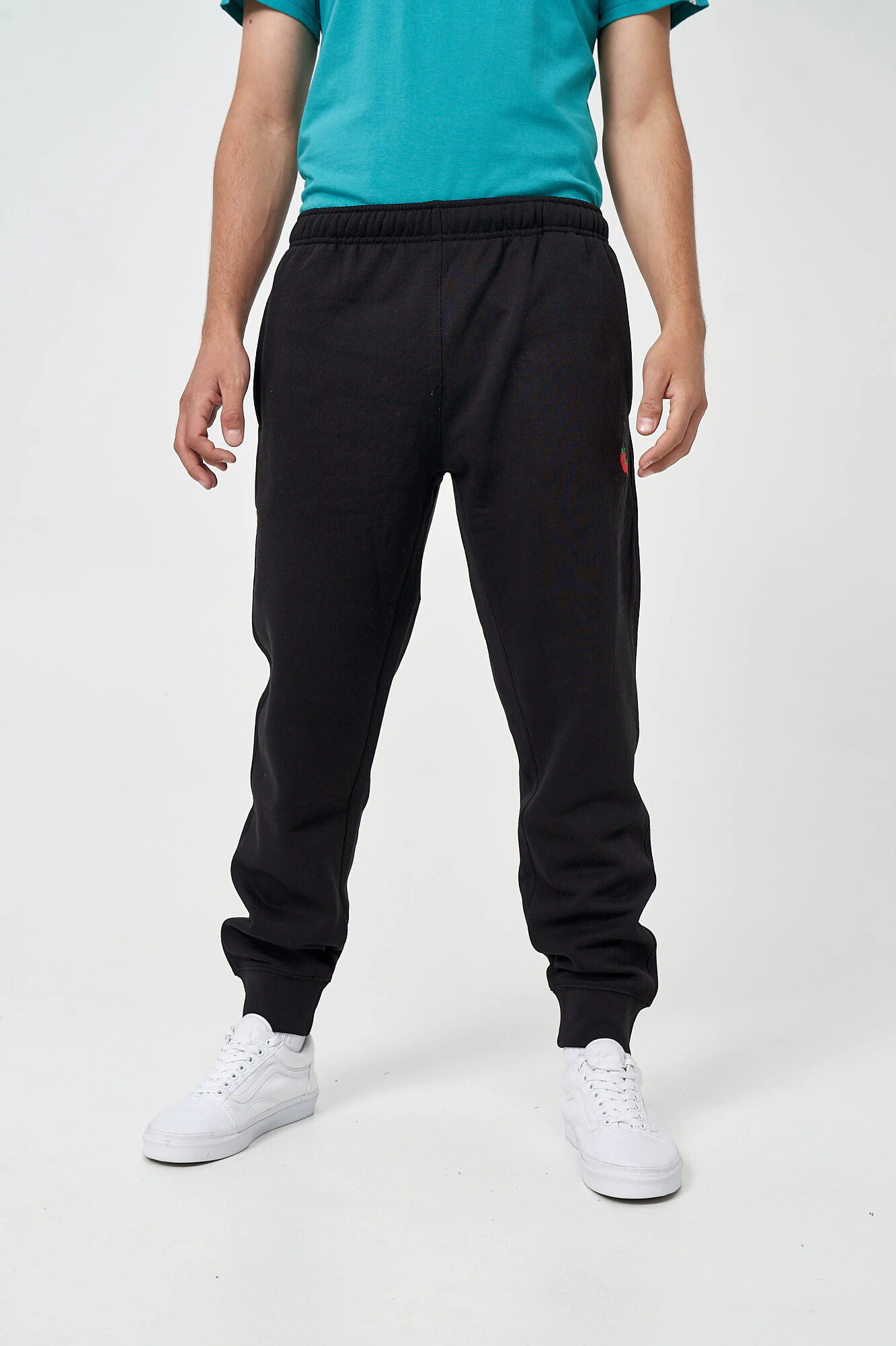 Mikon Pantaloni 'Erdbeere' negru - Pled.ro