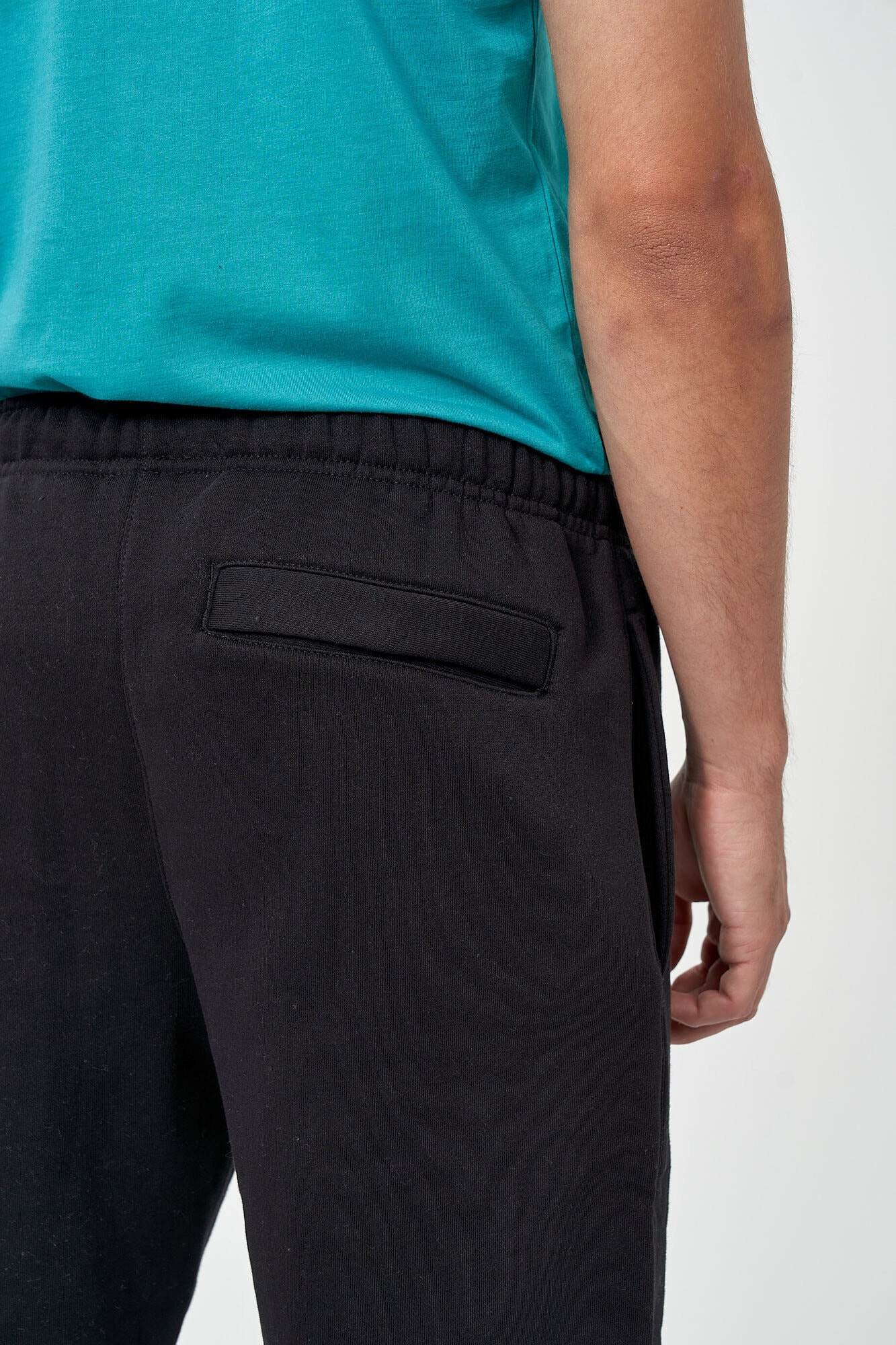 Mikon Pantaloni 'Erdbeere' negru - Pled.ro