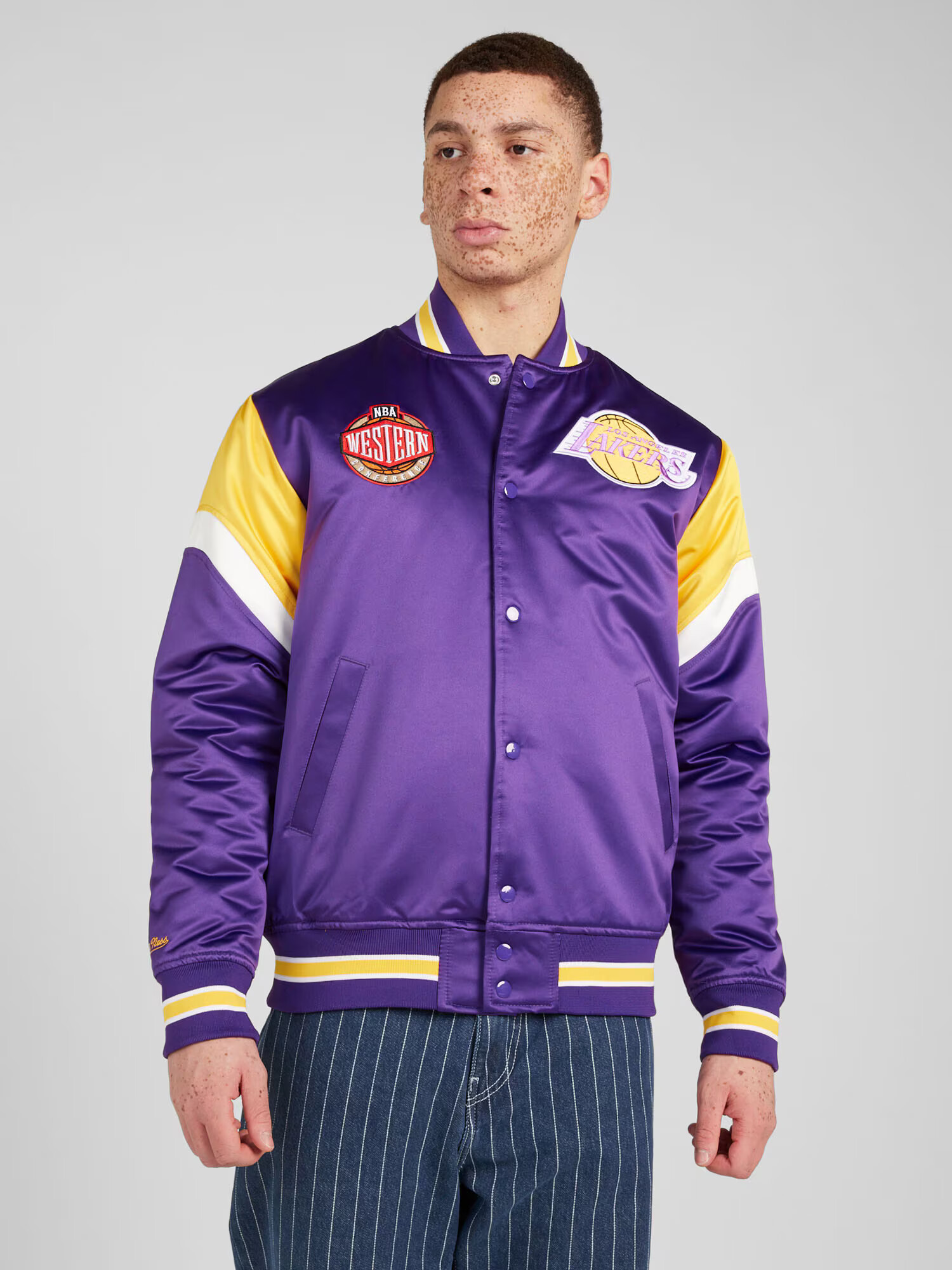 Mitchell & Ness Geacă de primăvară-toamnă 'NBA' galben / lila / roșu / alb murdar - Pled.ro