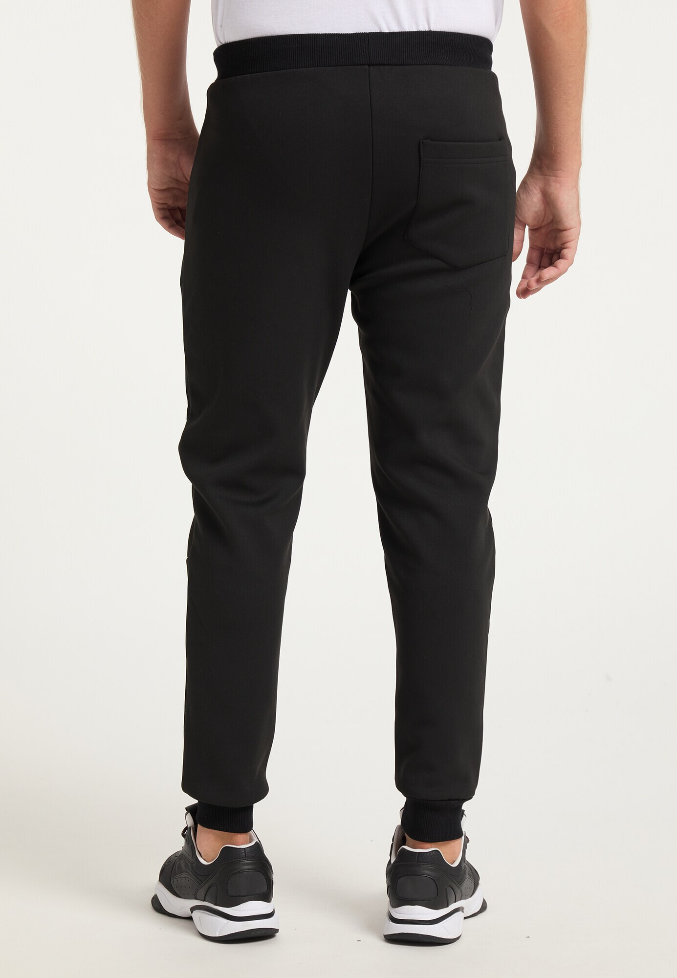 Mo SPORTS Pantaloni negru - Pled.ro