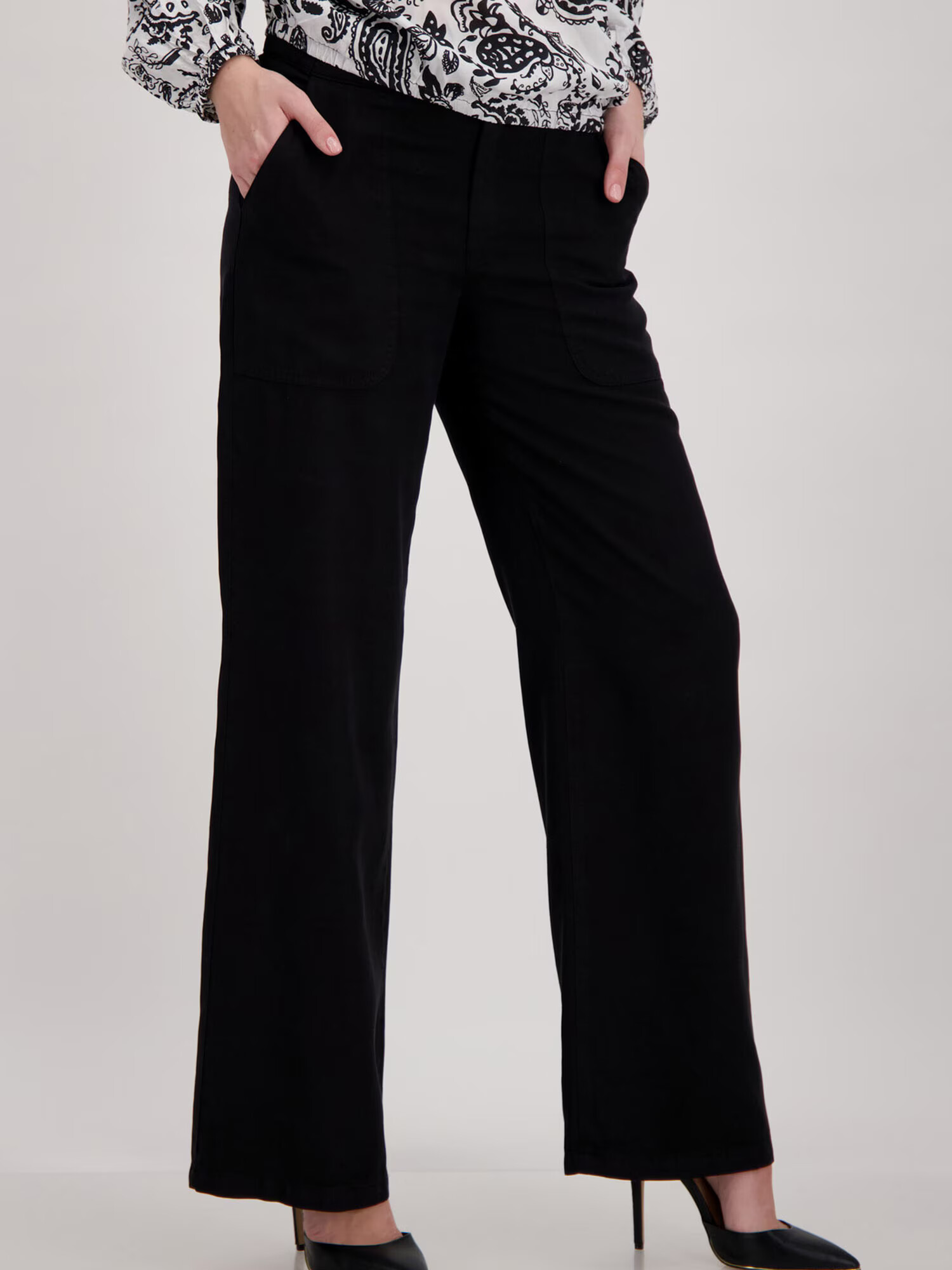 monari Pantaloni negru - Pled.ro