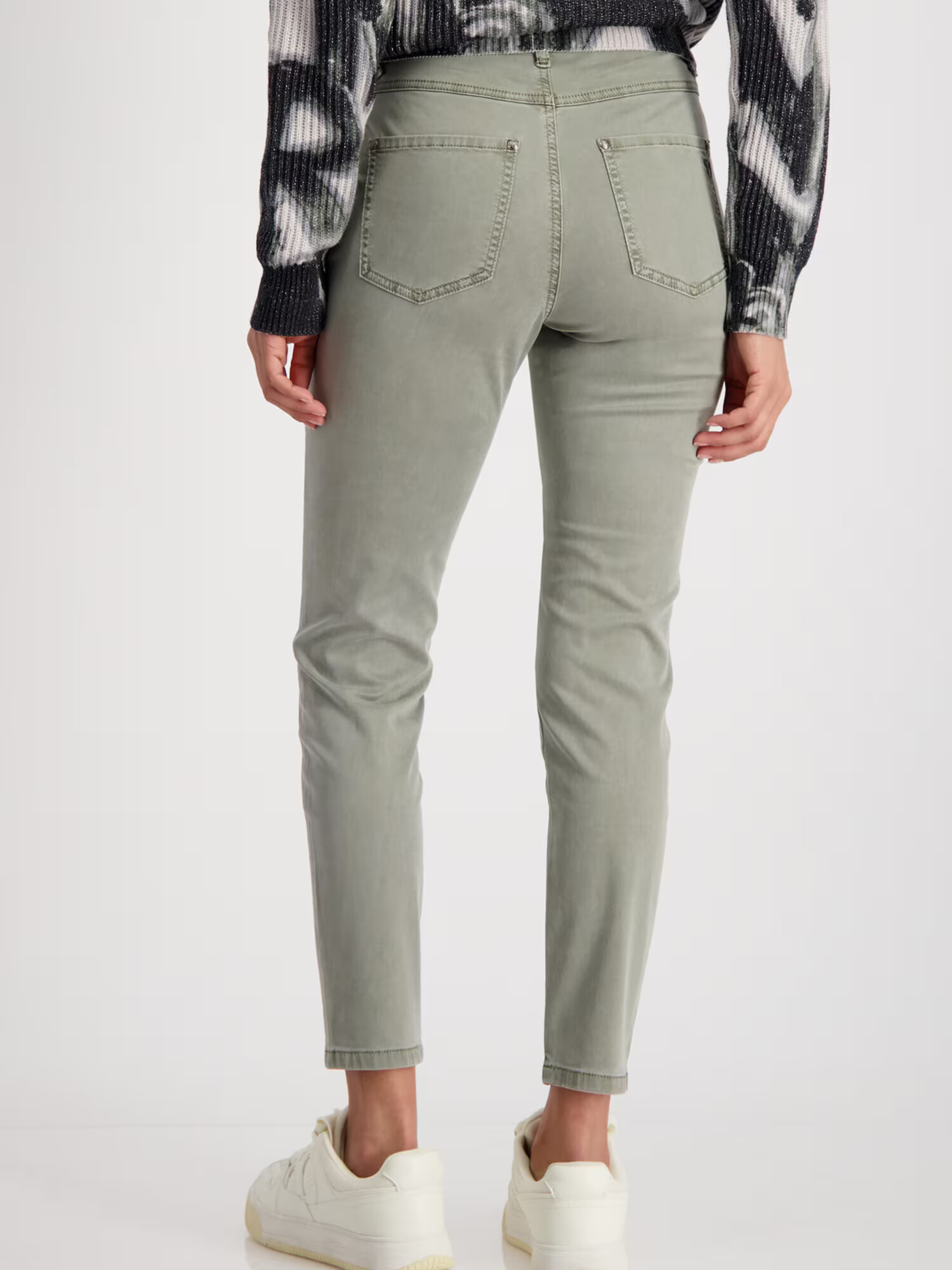 monari Pantaloni verde pastel - Pled.ro