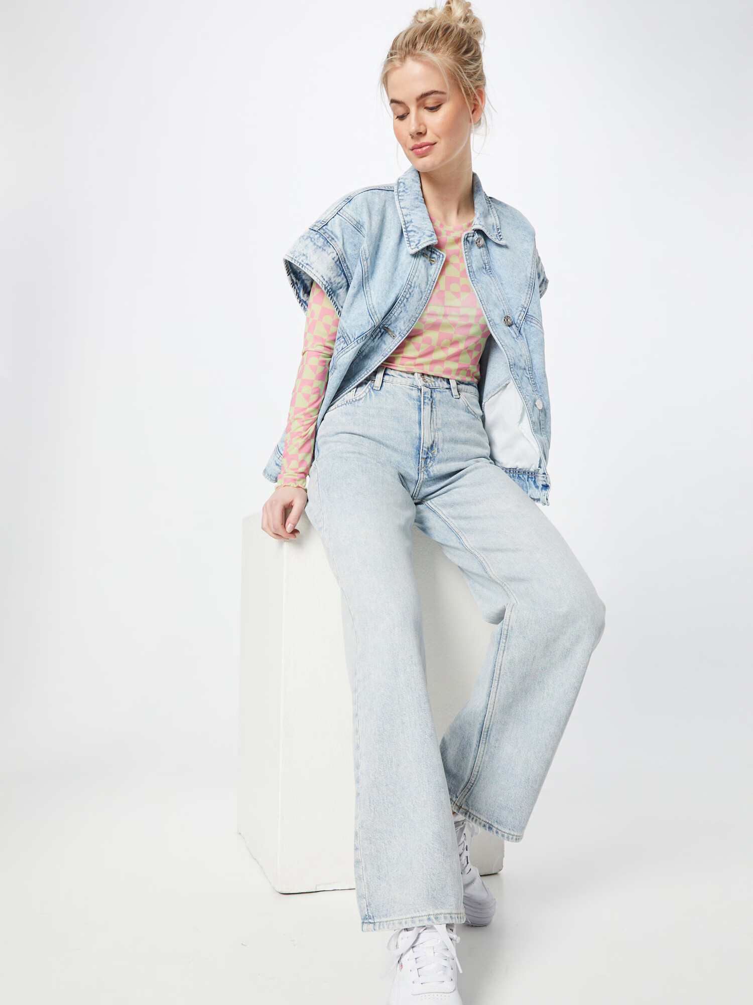 Monki Jeans azuriu - Pled.ro