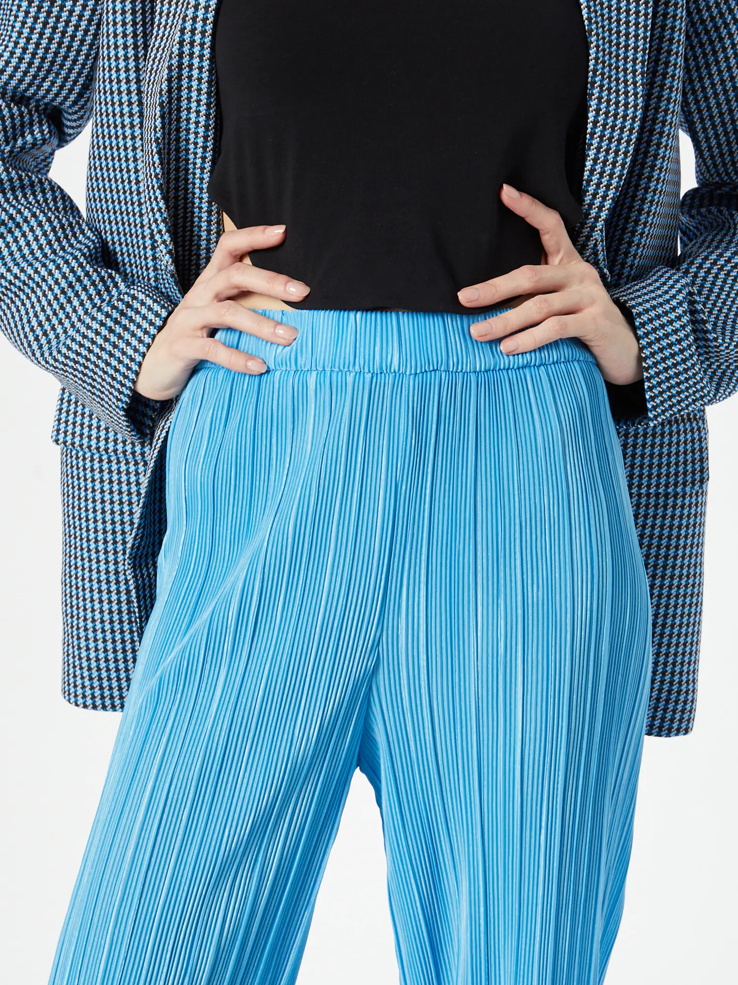 Monki Pantaloni albastru deschis - Pled.ro