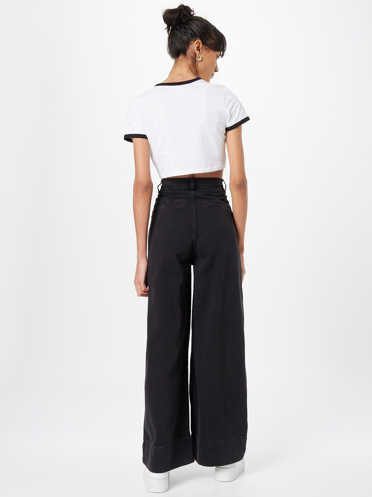 Monki Pantaloni cu cute negru denim - Pled.ro