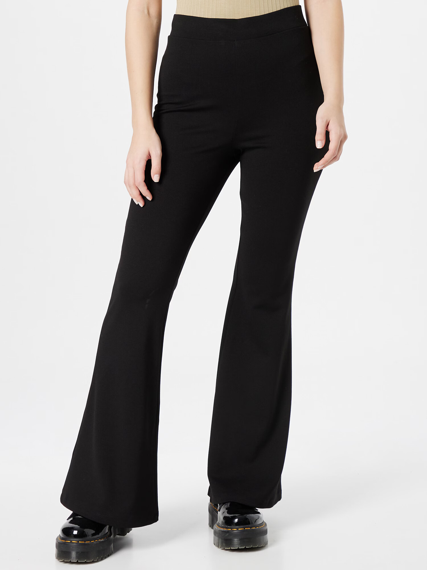 Monki Pantaloni negru - Pled.ro