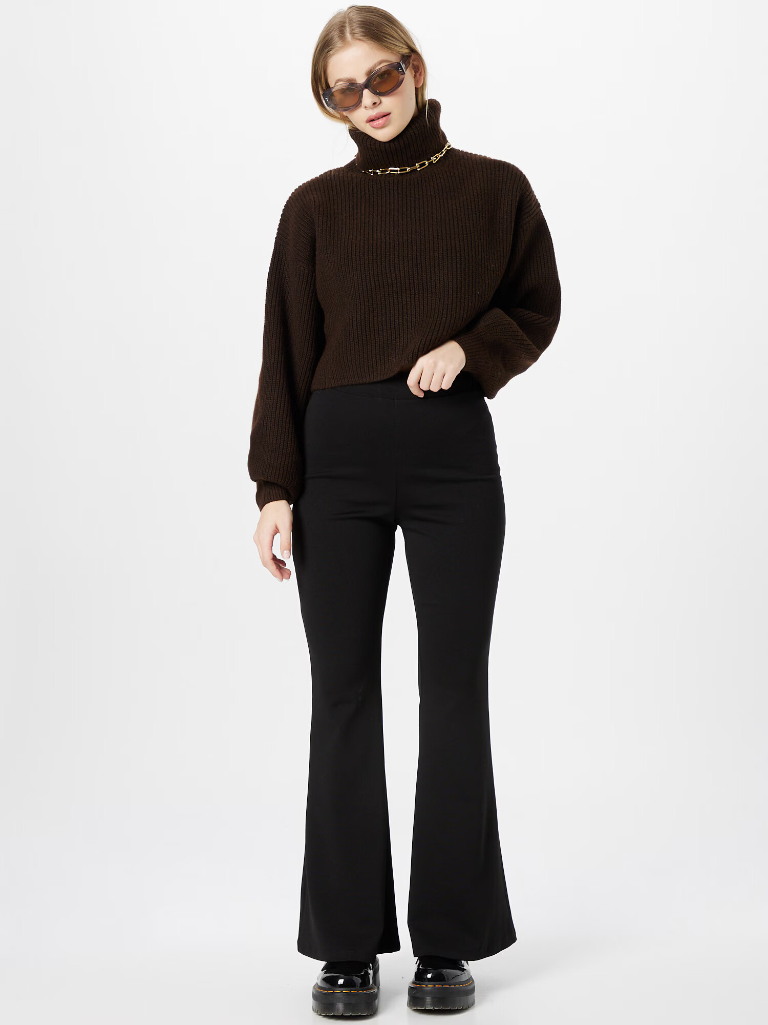 Monki Pantaloni negru - Pled.ro