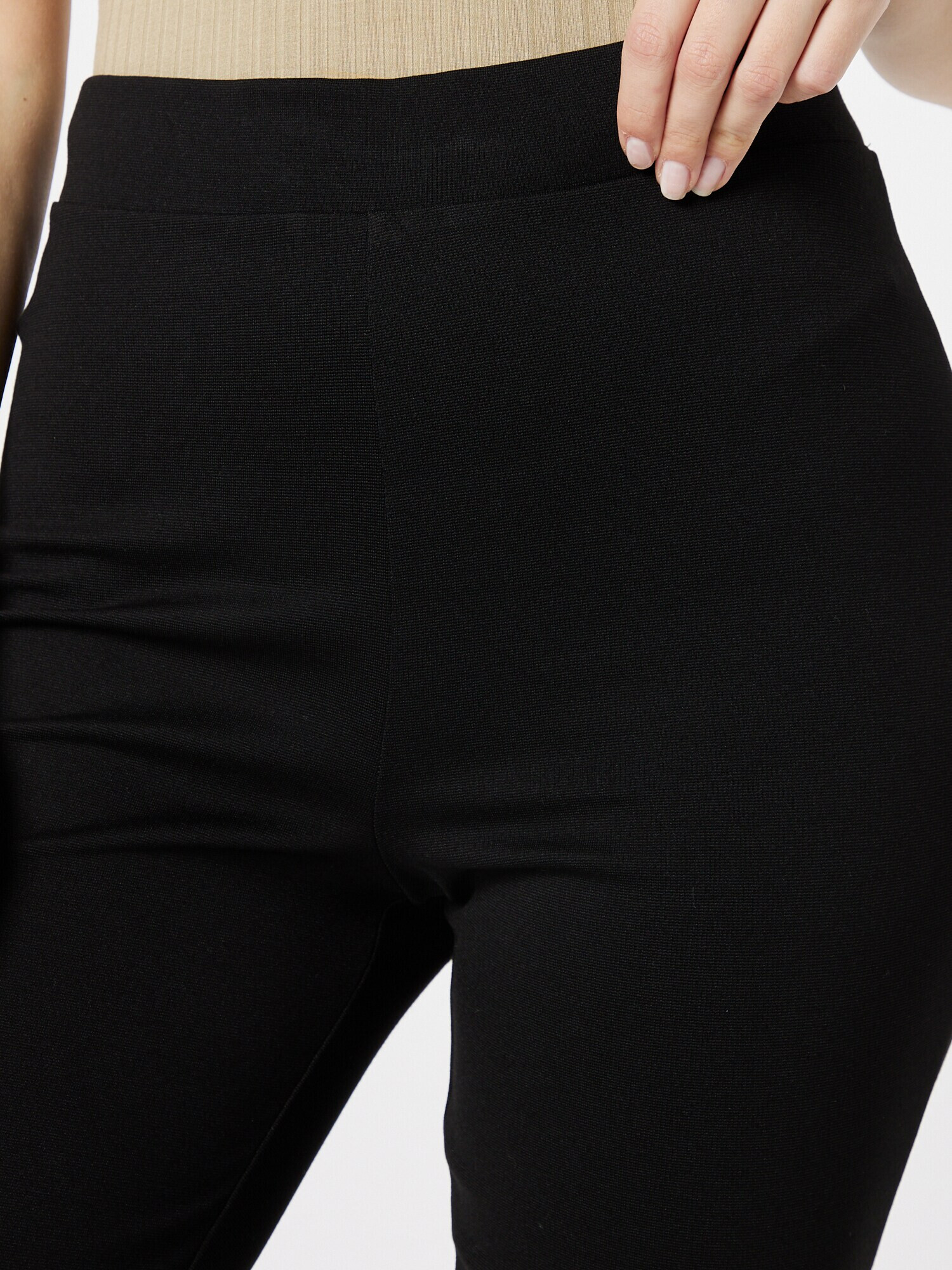 Monki Pantaloni negru - Pled.ro