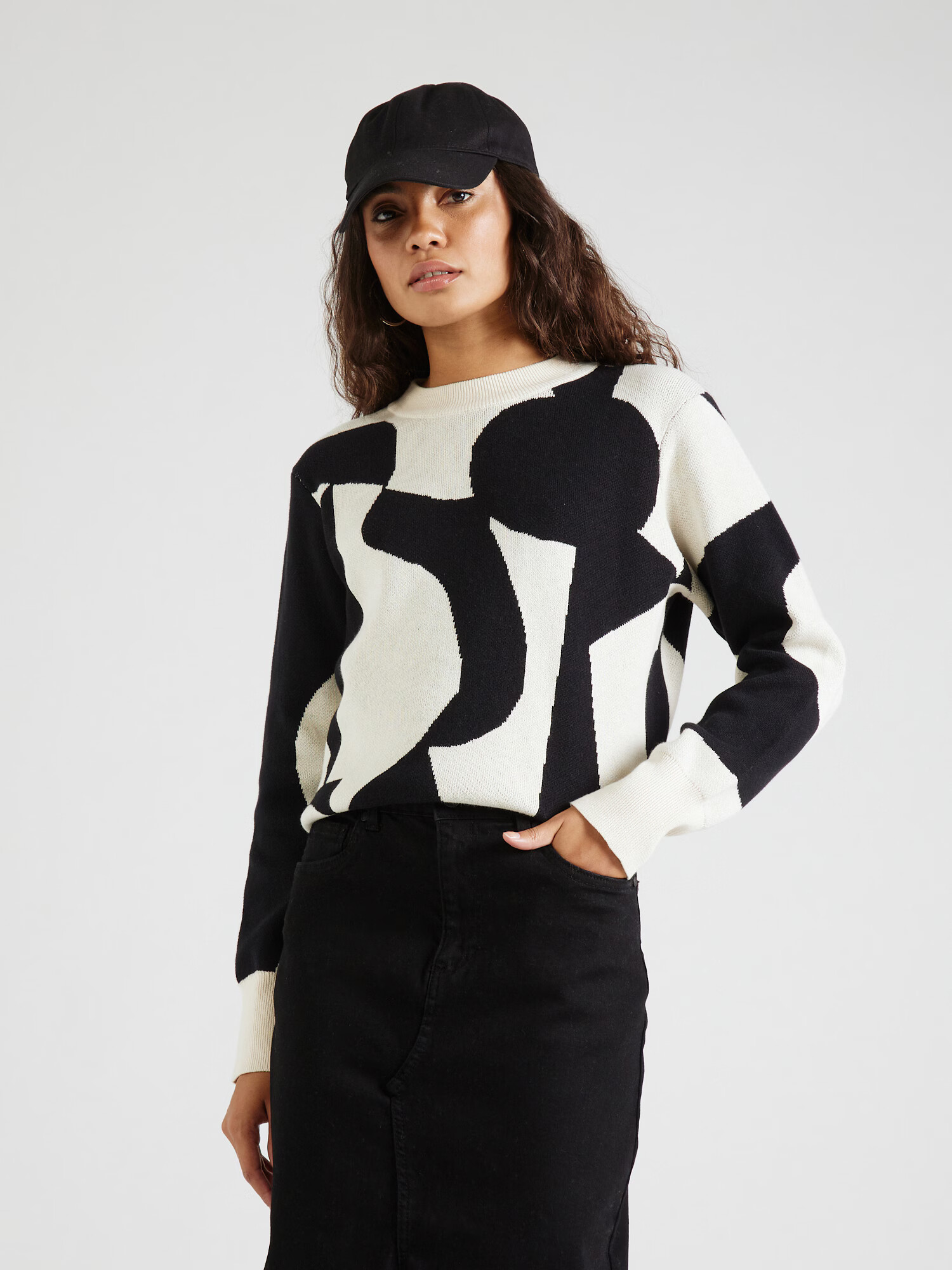 Monki Pulover negru / alb murdar - Pled.ro