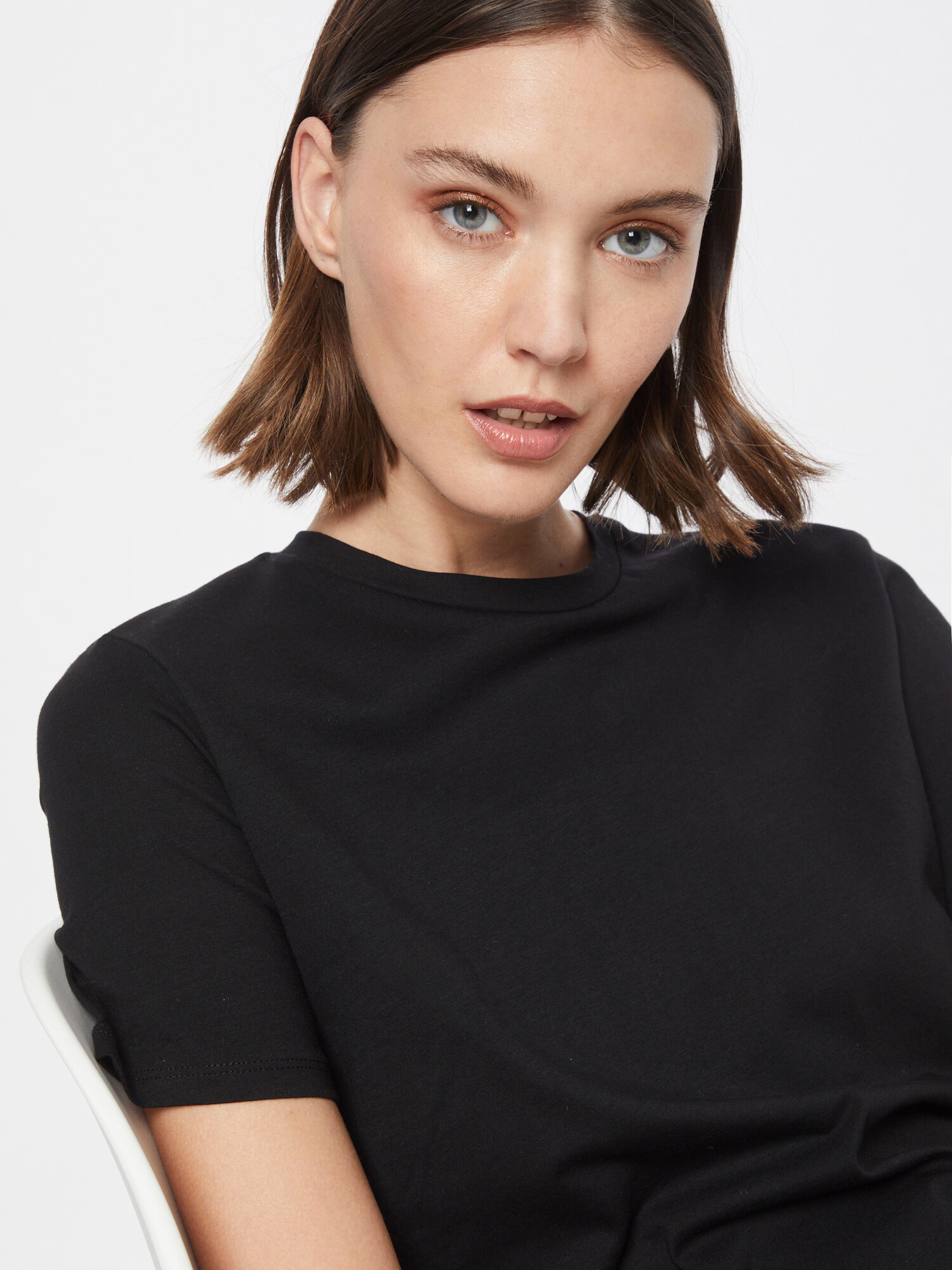 Monki Tricou negru - Pled.ro