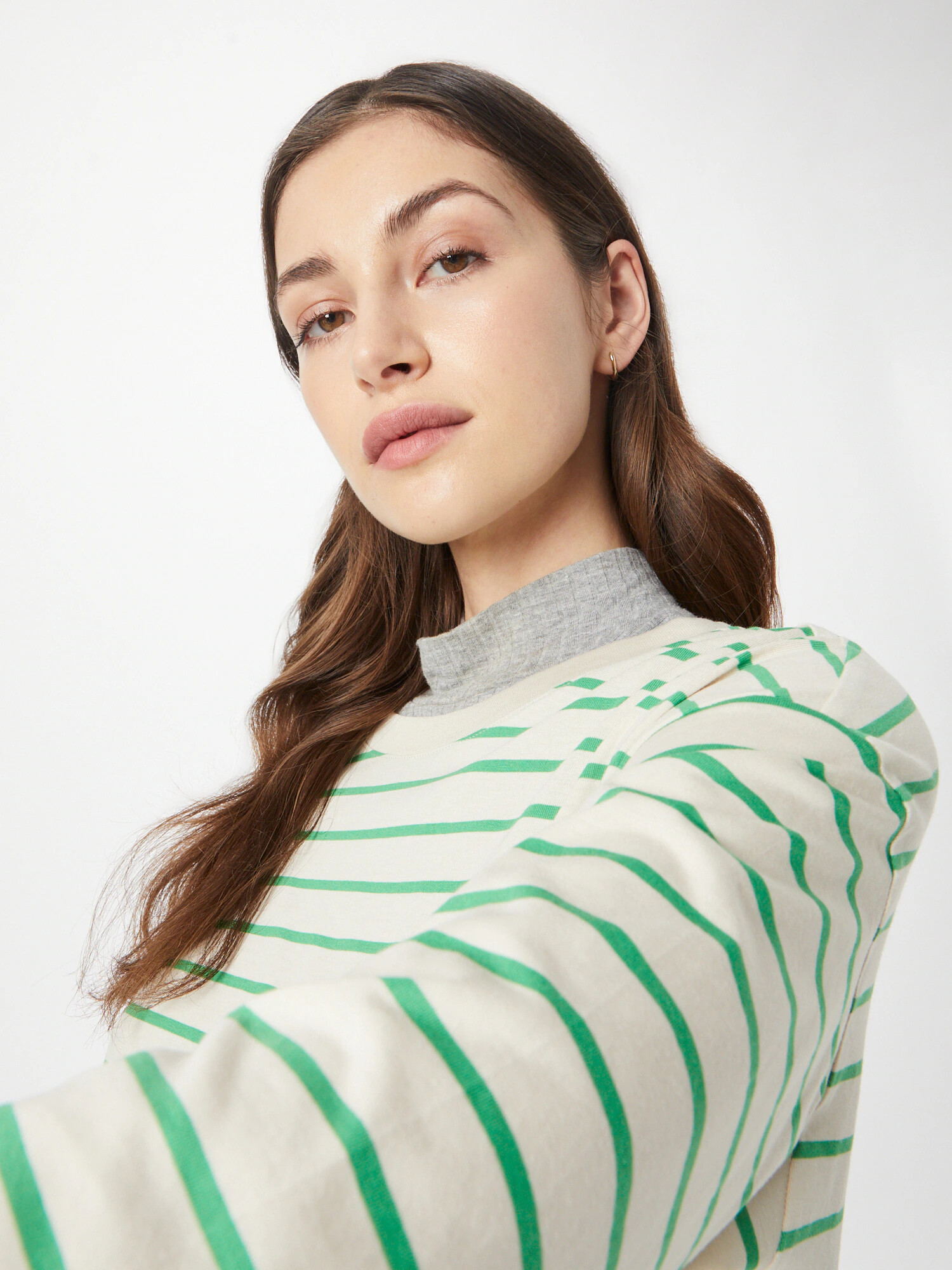 Monki Tricou verde / alb murdar - Pled.ro