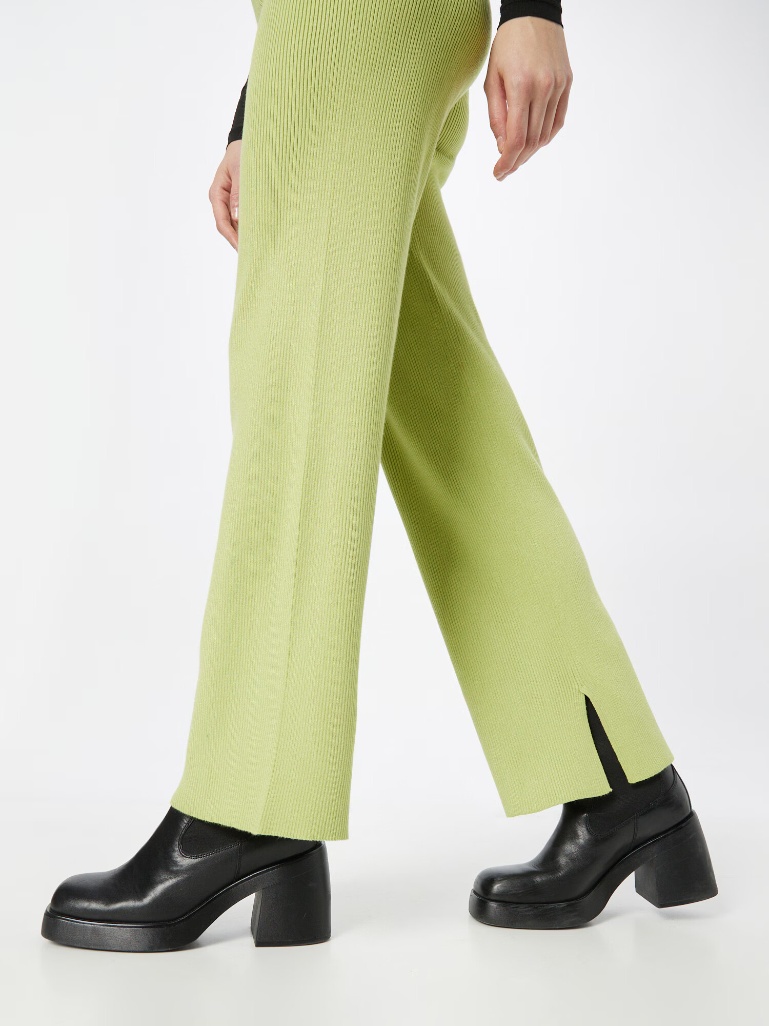 Moves Pantaloni 'Talima' verde stuf - Pled.ro