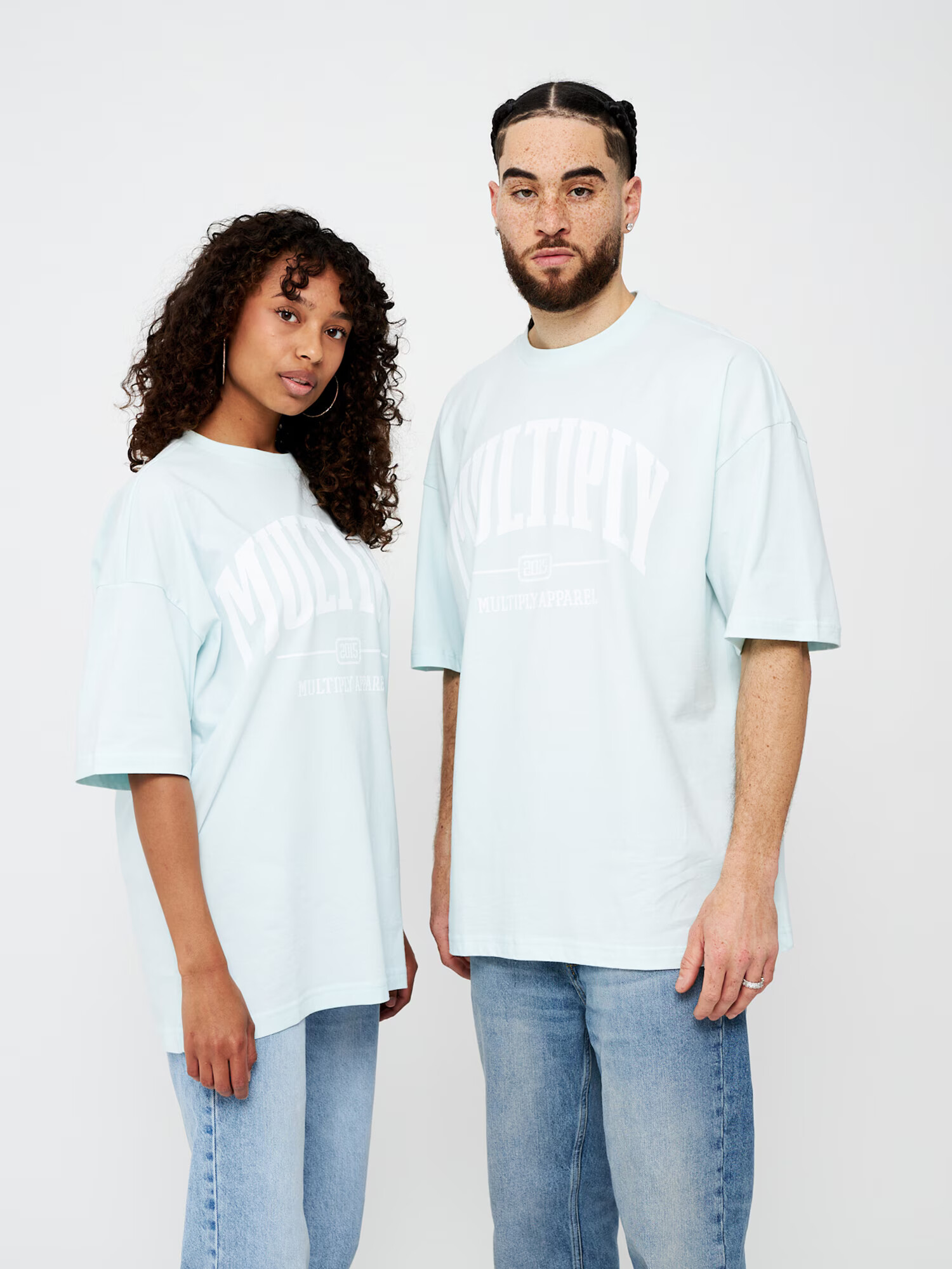 Multiply Apparel Tricou albastru pastel / alb - Pled.ro