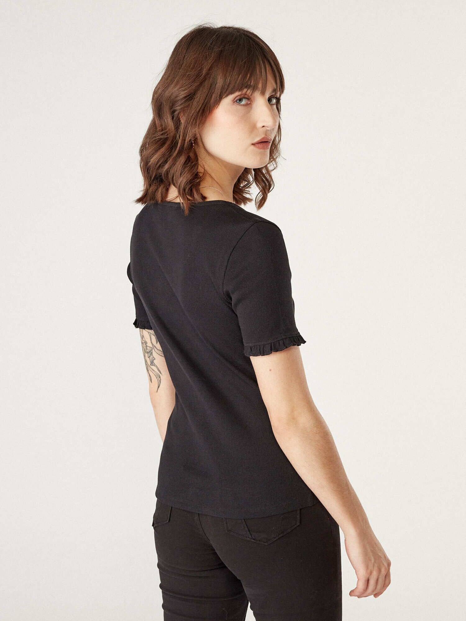 NAF NAF Tricou 'Omaty' negru - Pled.ro