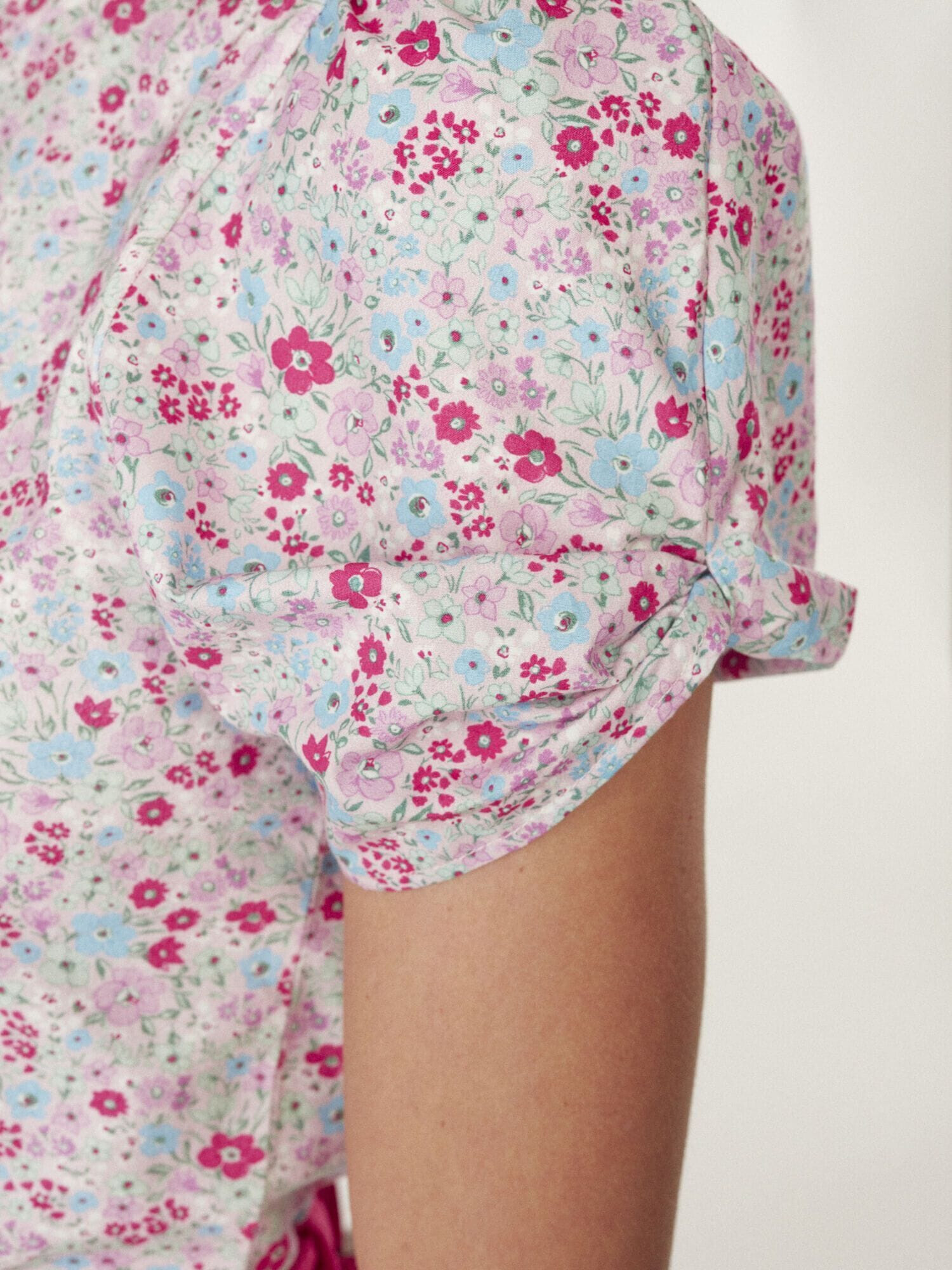 NAF NAF Tricou 'Rosy' mai multe culori - Pled.ro