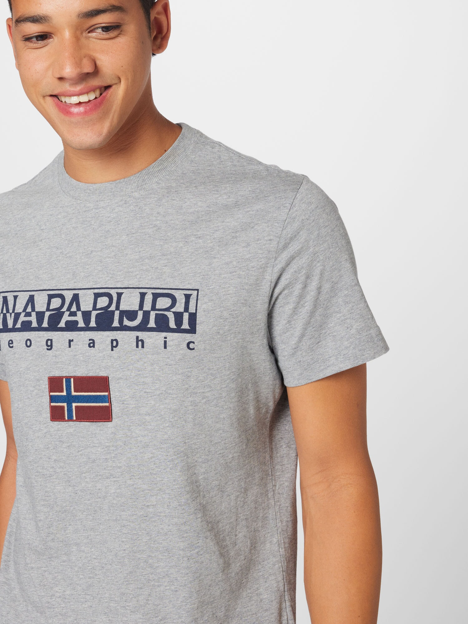 NAPAPIJRI Tricou 'AYAS' gri / mai multe culori - Pled.ro