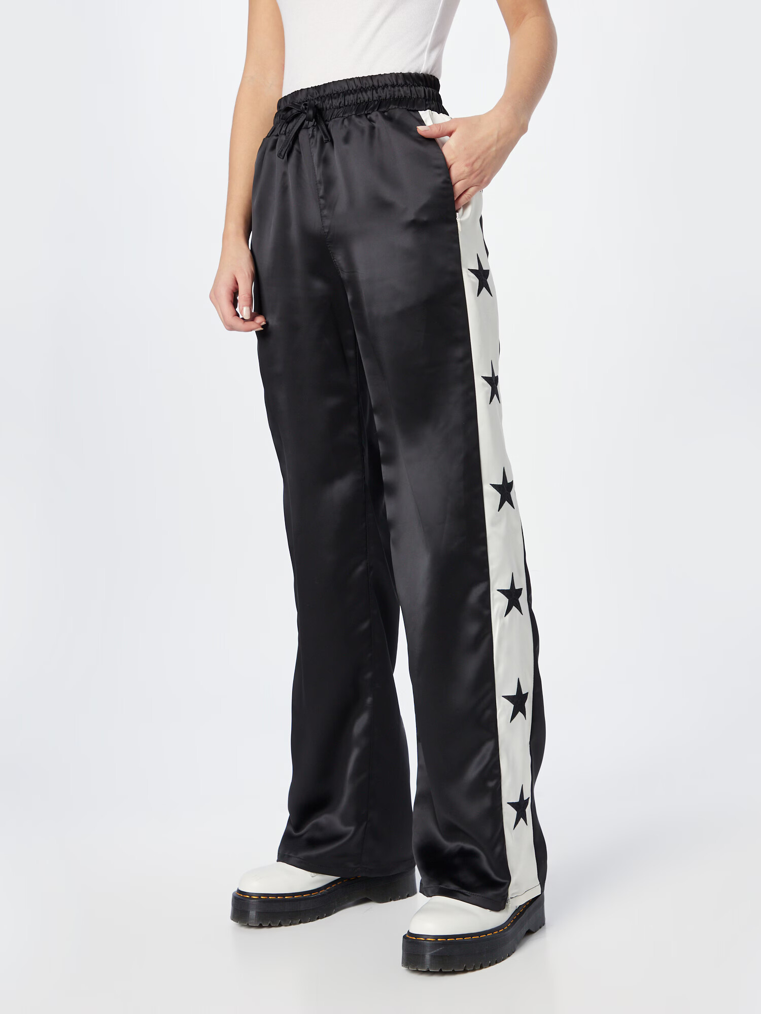 Nasty Gal Pantaloni negru / alb - Pled.ro