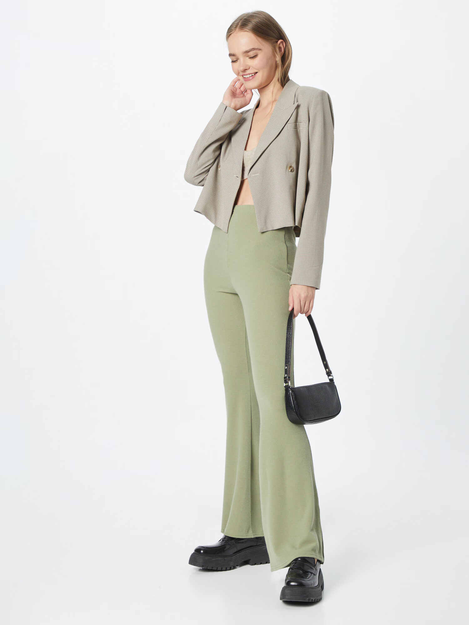 Nasty Gal Pantaloni verde deschis - Pled.ro