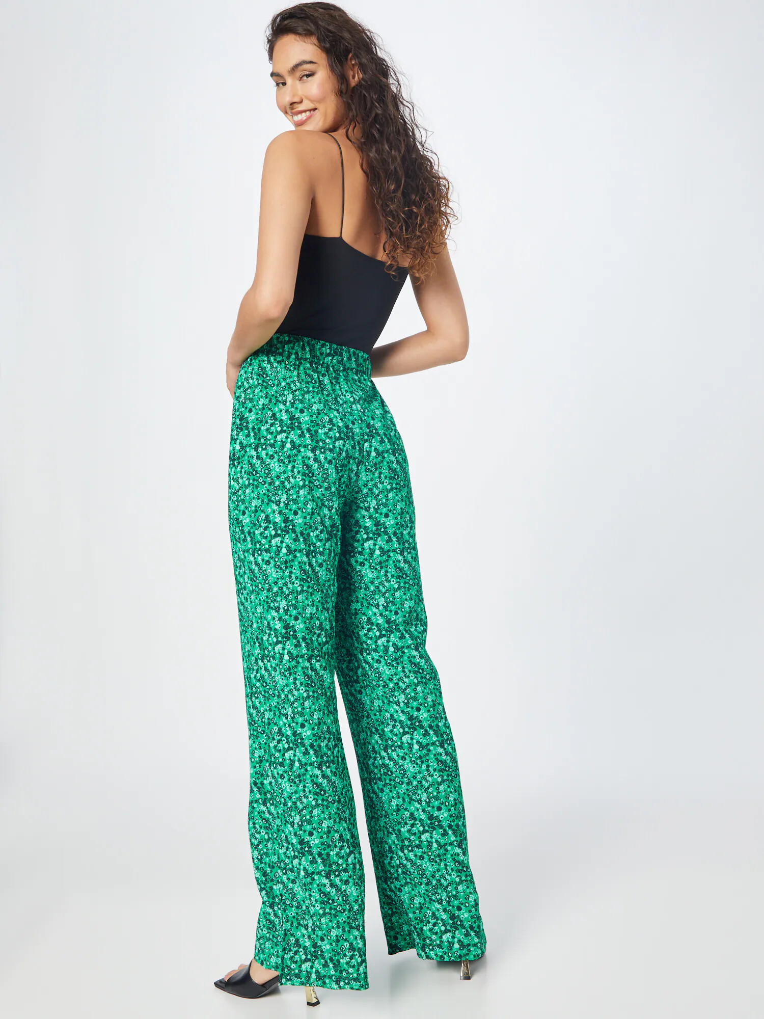 Nasty Gal Pantaloni verde pin / verde iarbă / alb - Pled.ro