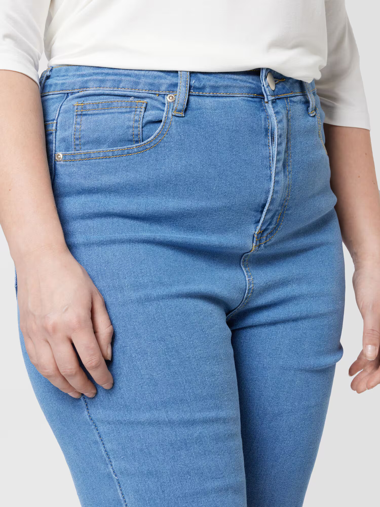 Nasty Gal Plus Jeans albastru denim - Pled.ro