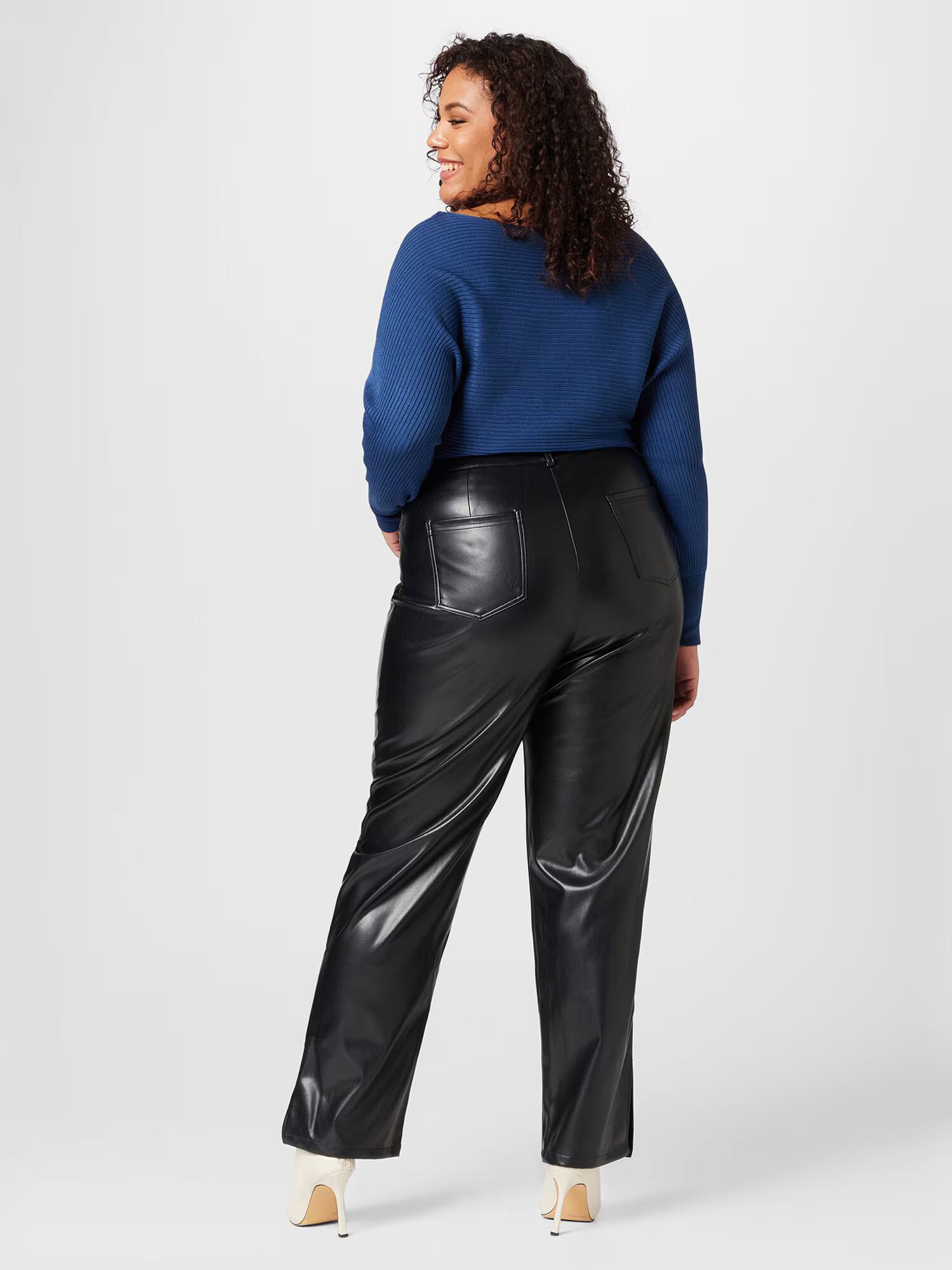 Nasty Gal Plus Pantaloni negru - Pled.ro