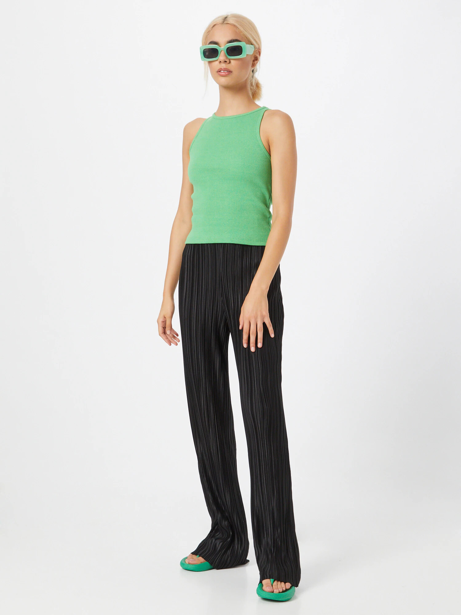 Nasty Gal Top verde deschis - Pled.ro