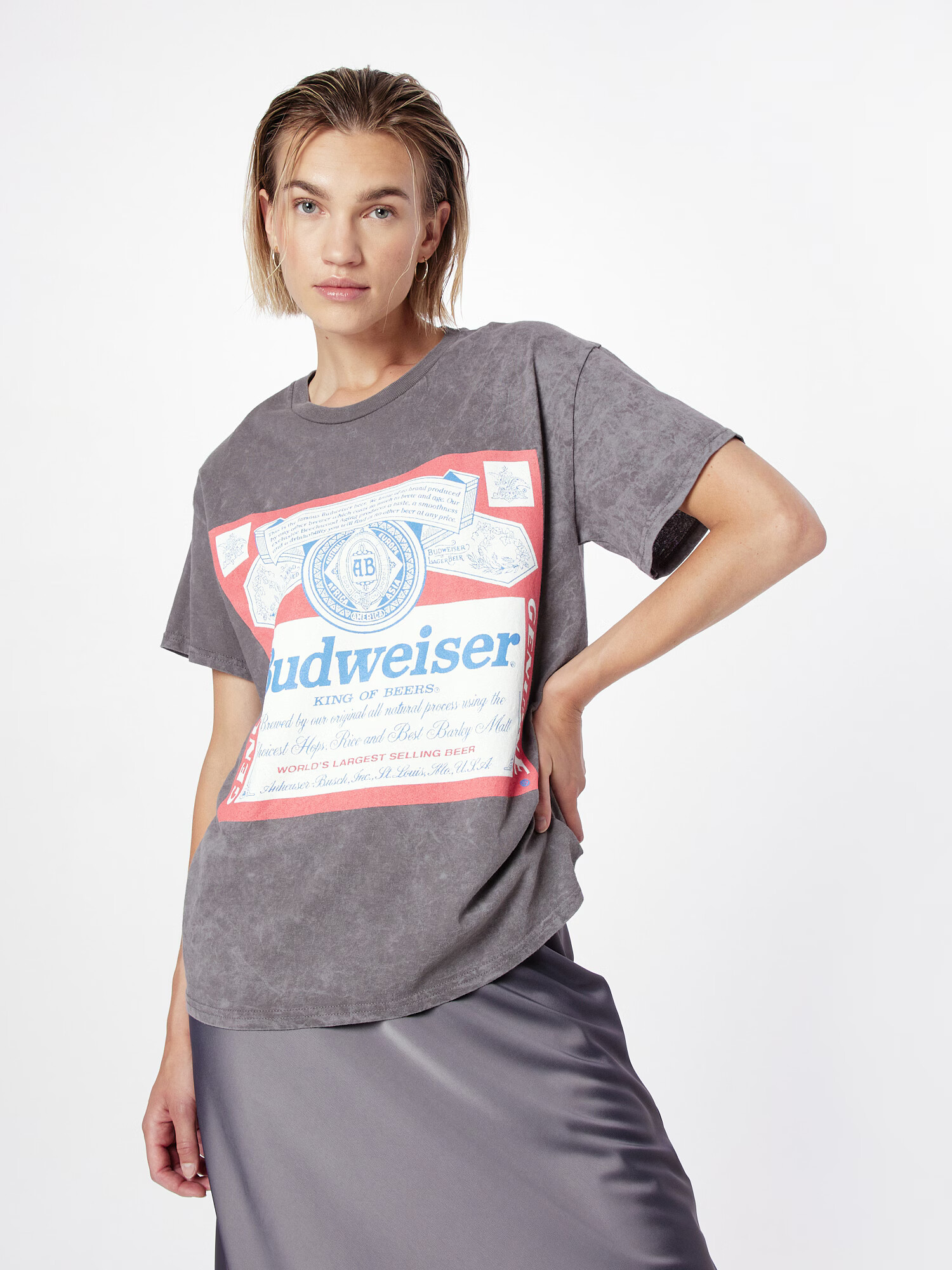 Nasty Gal Tricou 'Budweiser' albastru / gri bazalt / roșu / alb - Pled.ro