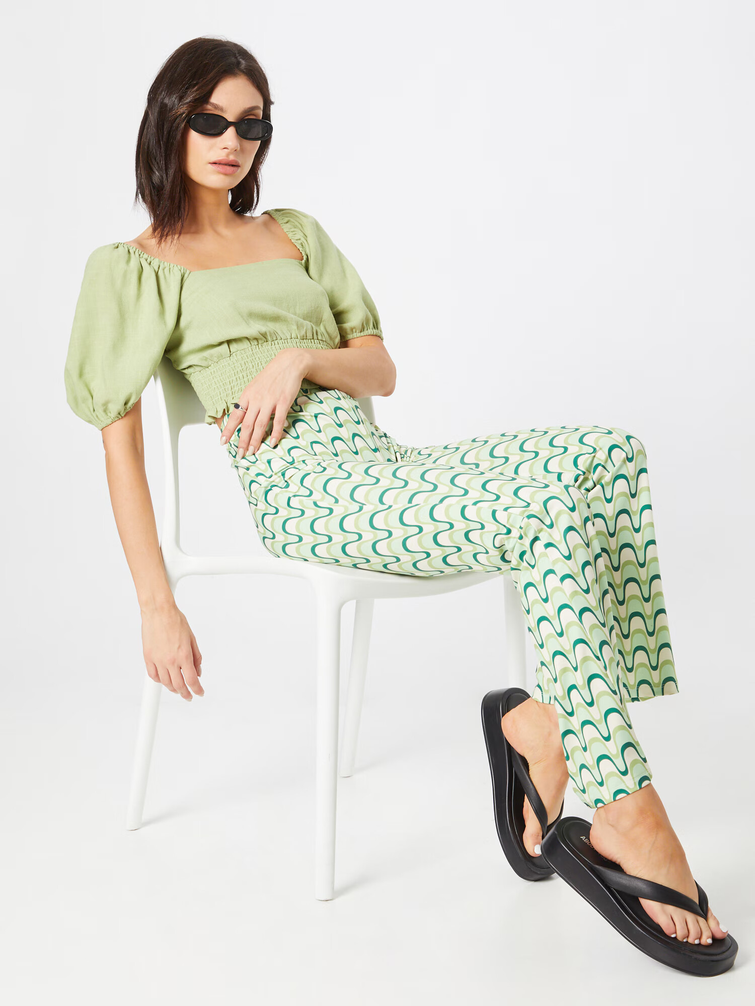 Nasty Gal Tricou verde măr - Pled.ro