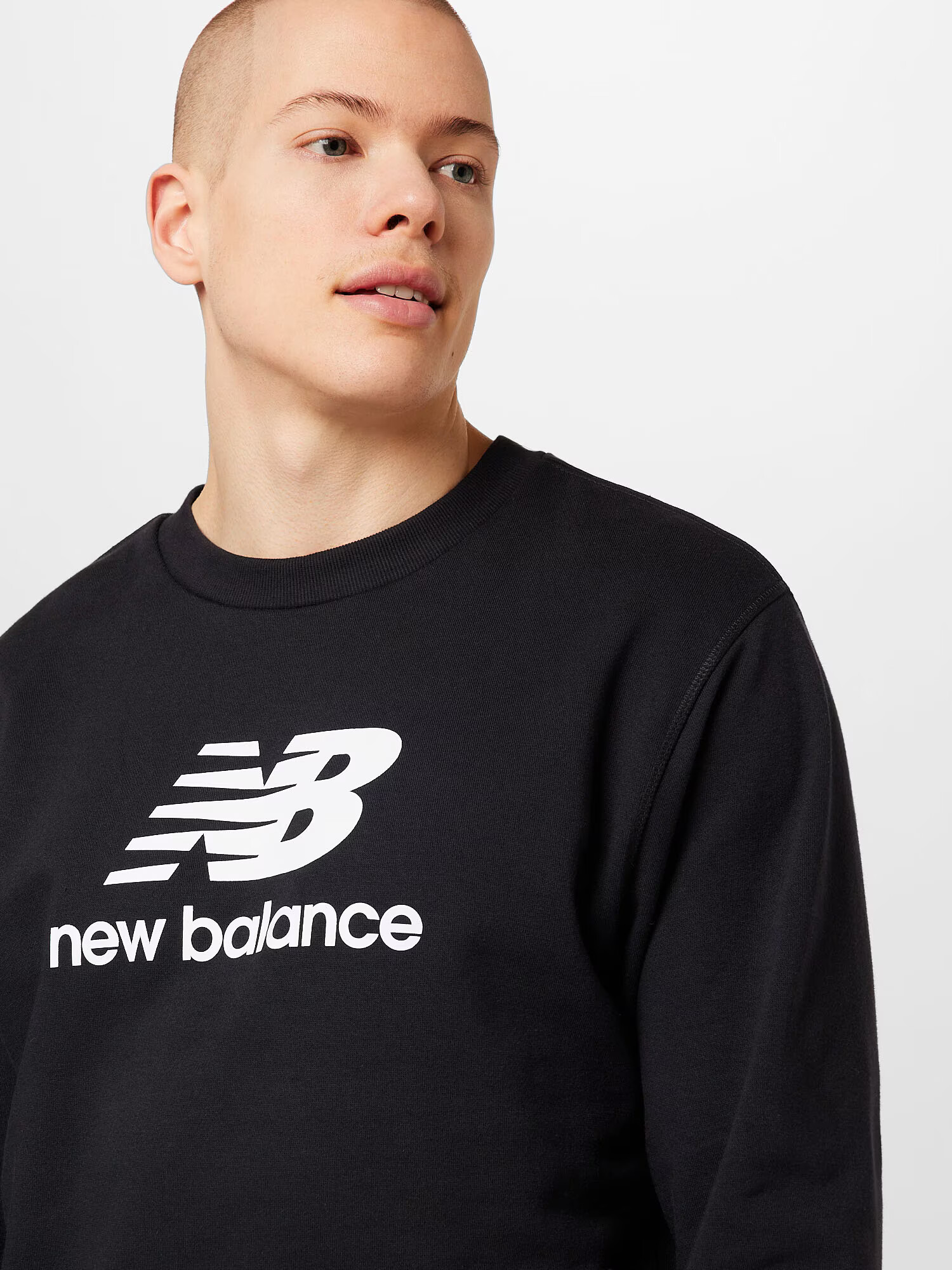 new balance Bluză de molton 'Essentials' negru / alb - Pled.ro